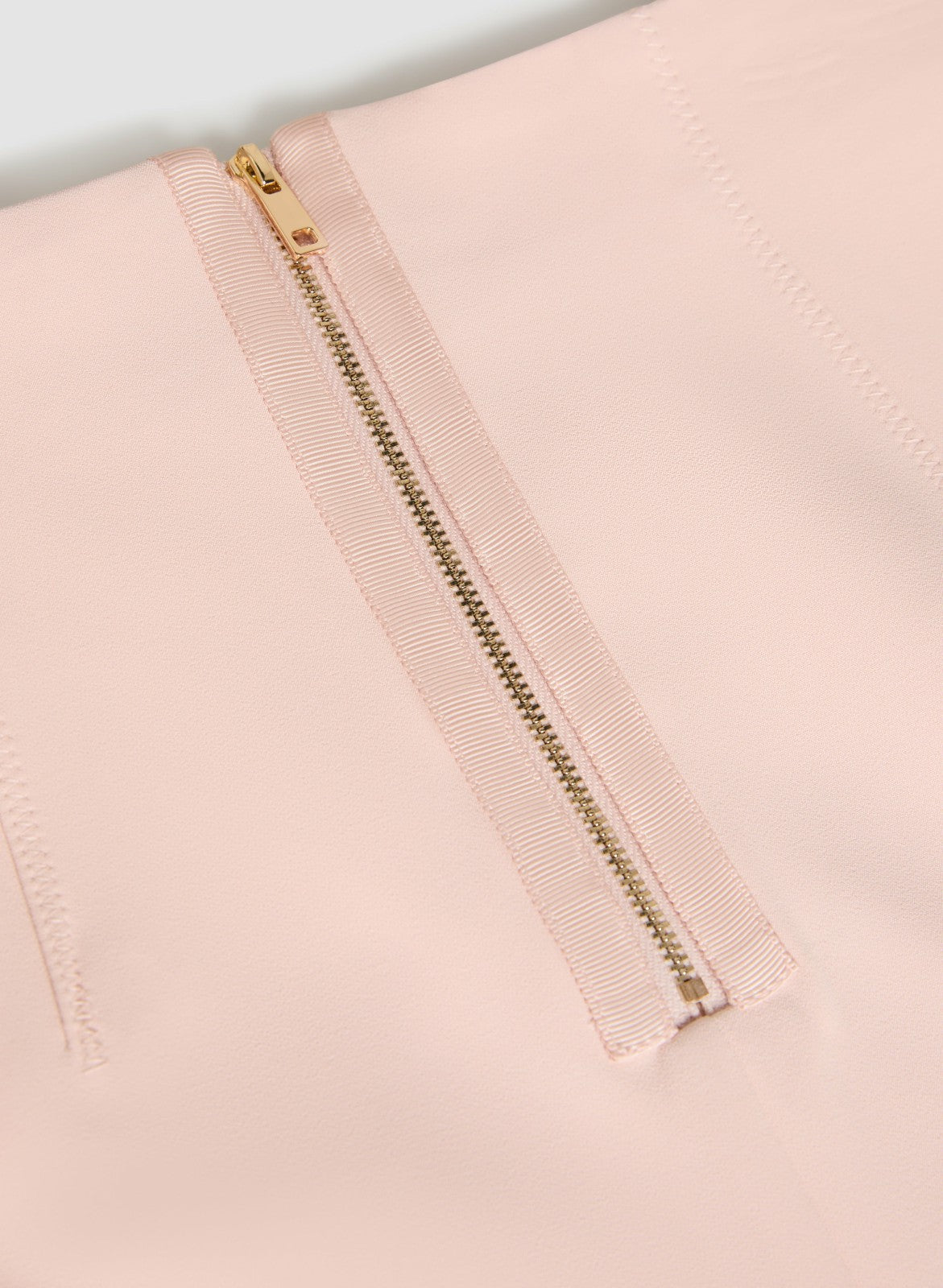 Women Seamed Waist Pencil Skirt Pink Pearl | Melanie Lyne