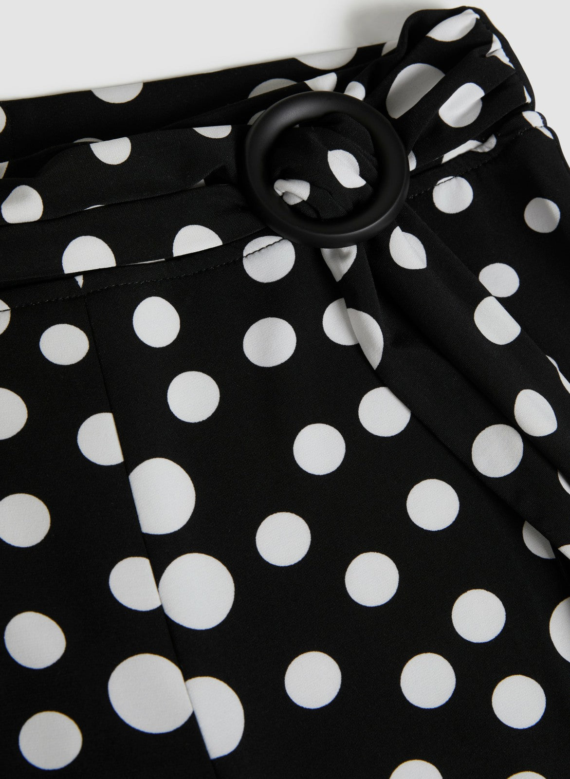 Women Belted Polka Dot Capris Black & White | Melanie Lyne