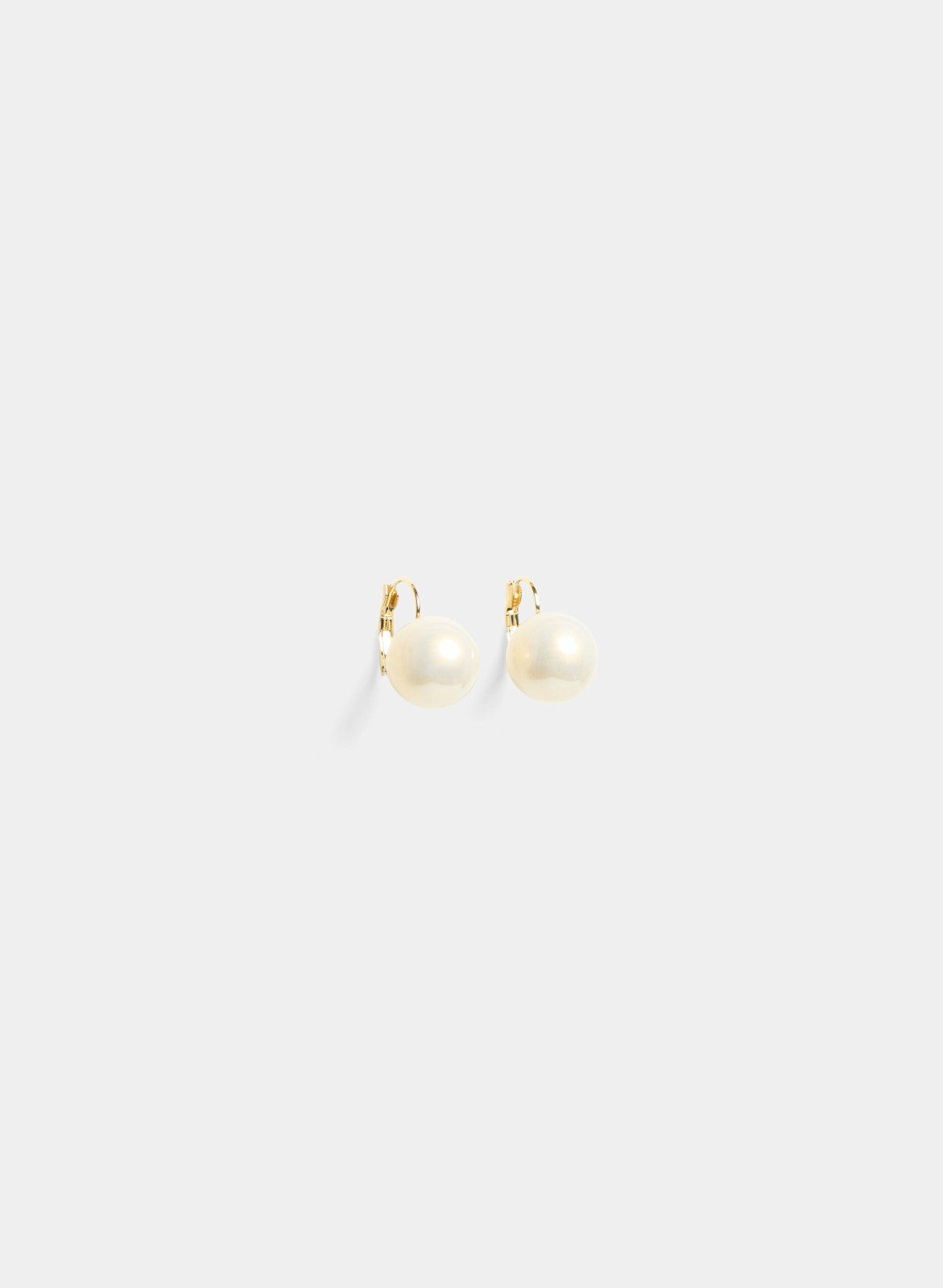 Women Faux Pearl Dangle Earrings Whisper White | Melanie Lyne