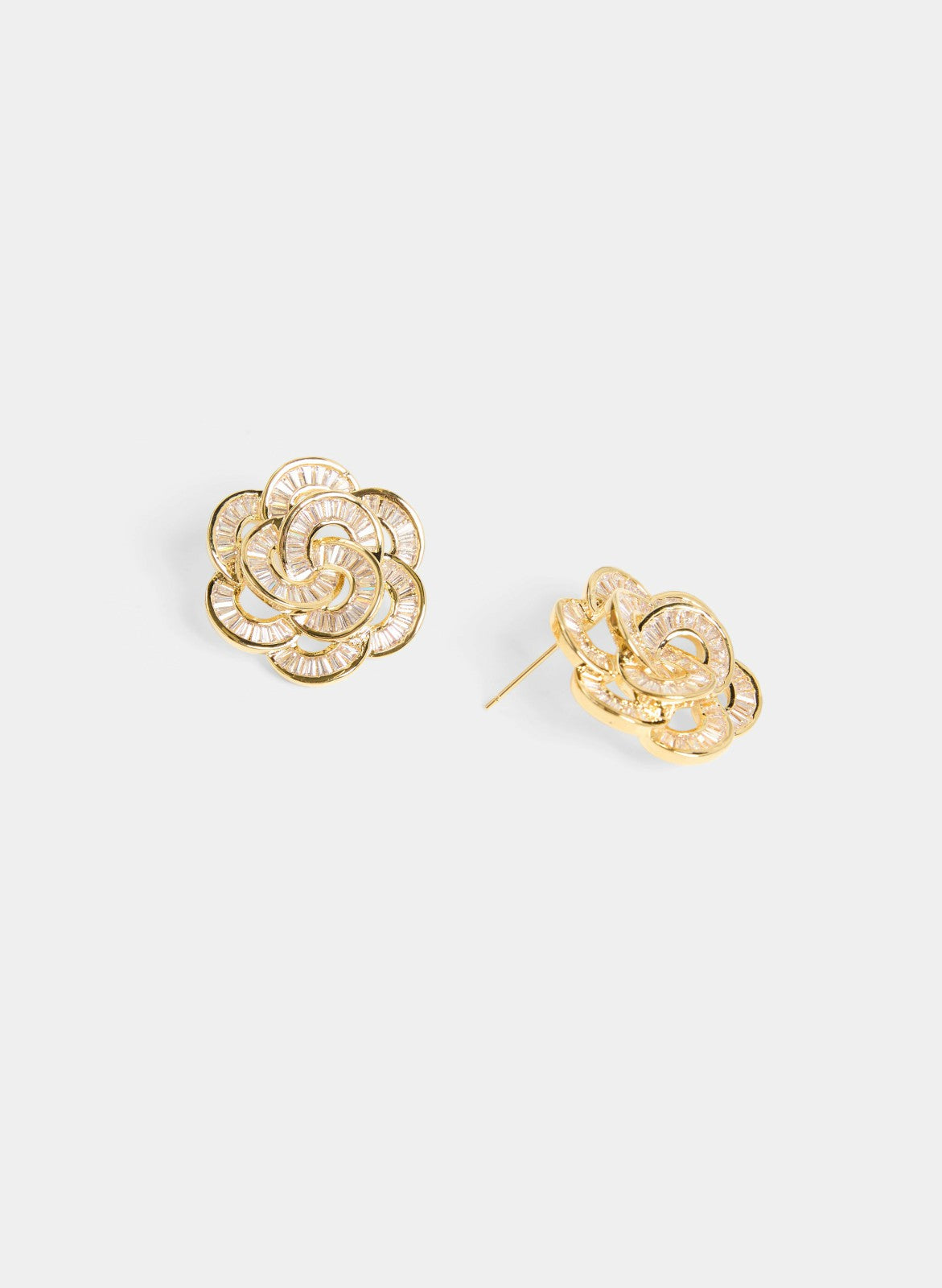 Women Baguette Flower Button Earrings Gold | Melanie Lyne