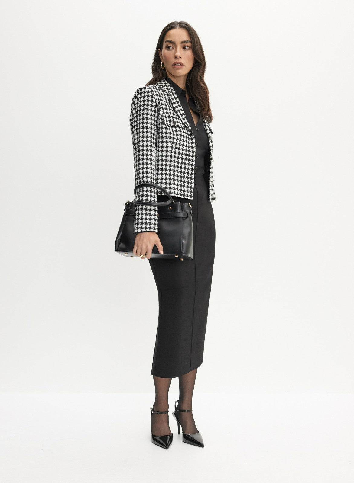 Women Essential Button-Down Blouse Black | Melanie Lyne