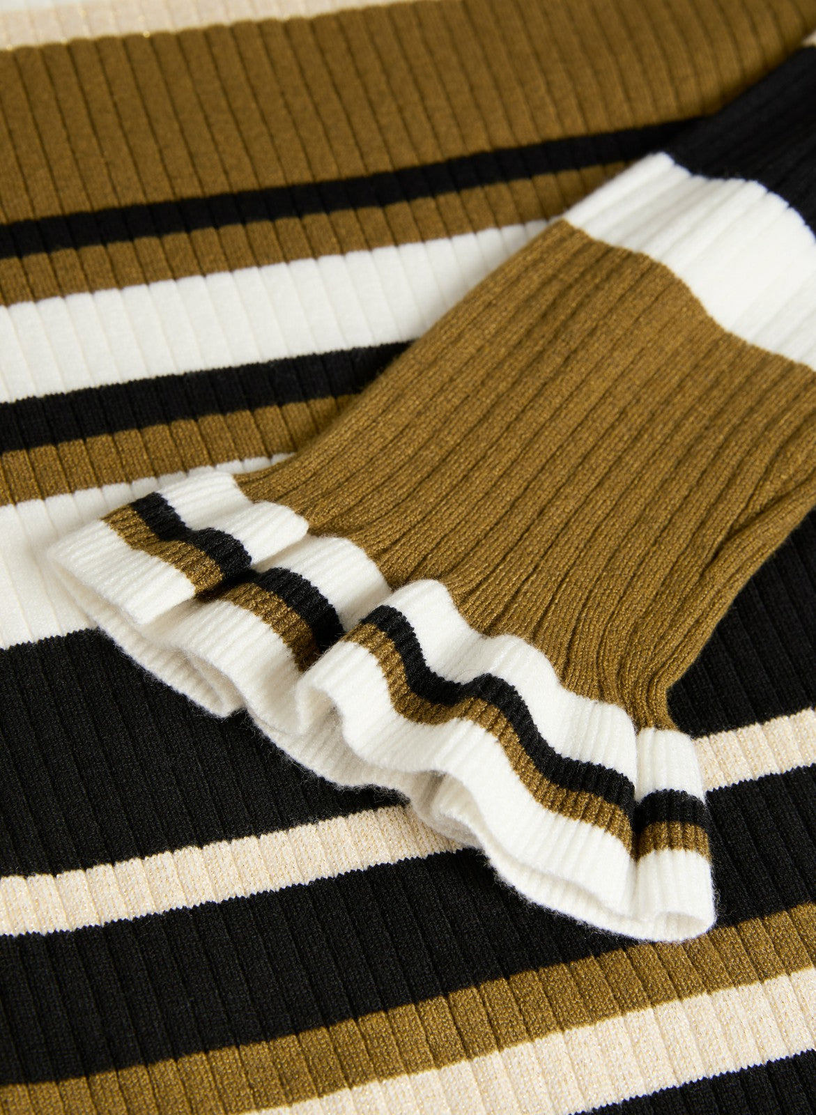Women Striped Ruffle Sleeve Sweater Black Pattern | Melanie Lyne