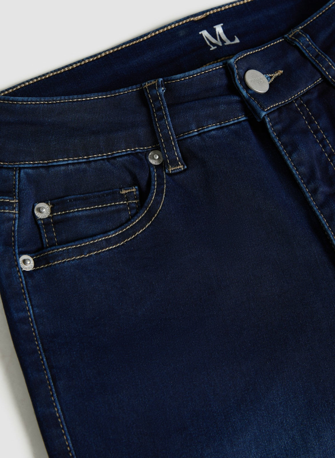Women Super Soft Slim Leg Jeans Rinse Tint | Melanie Lyne