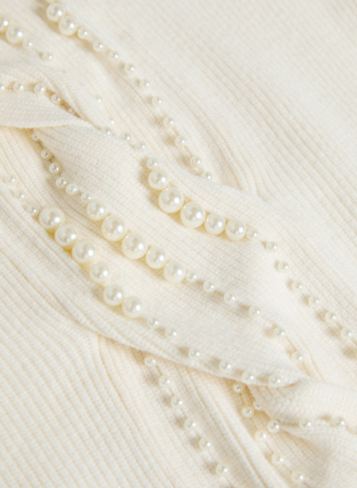 Women Beaded Twist Front Turtleneck Sweater Panna | Melanie Lyne