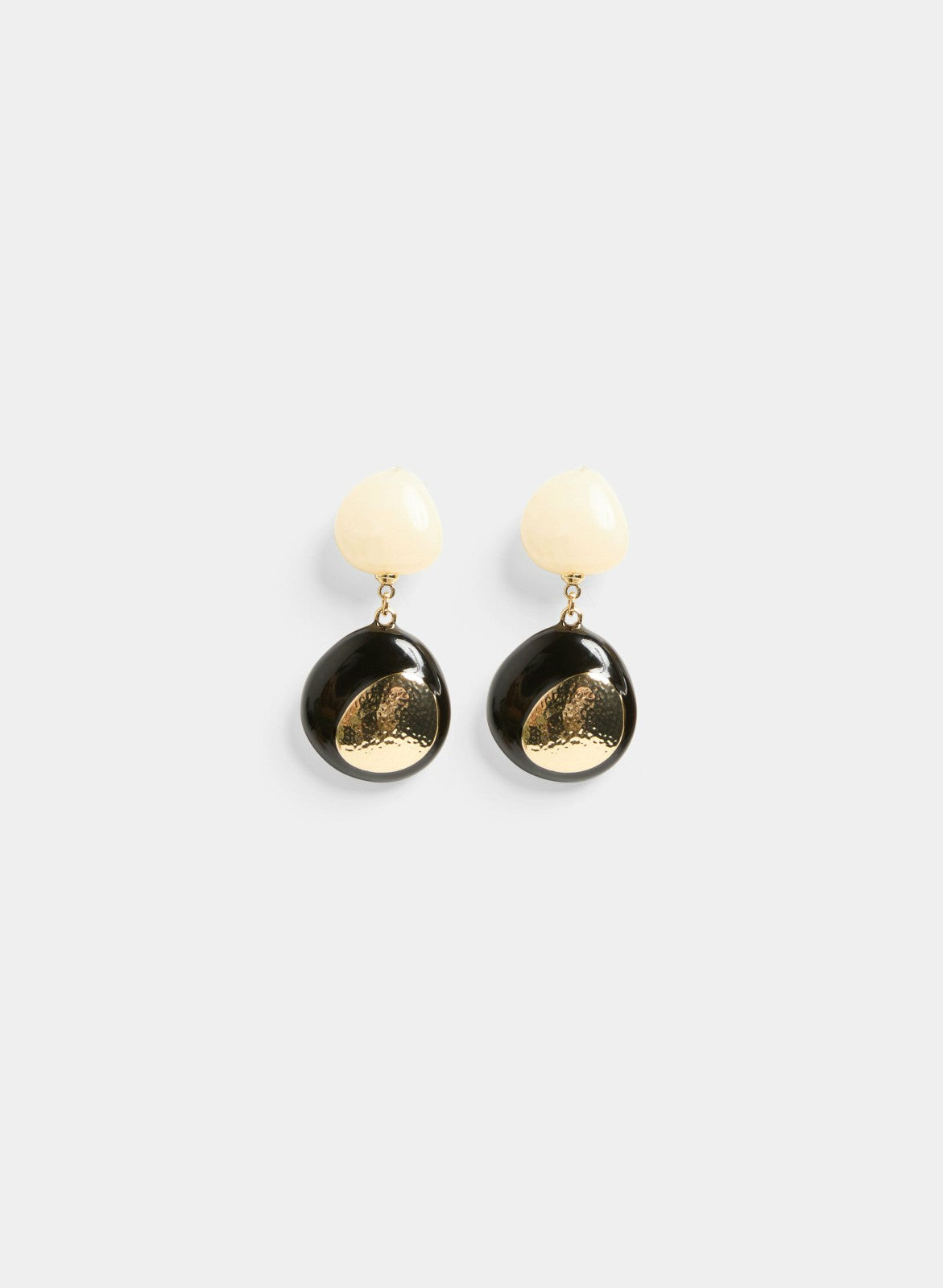 Women Pearl Base Drop Earrings Black | Melanie Lyne