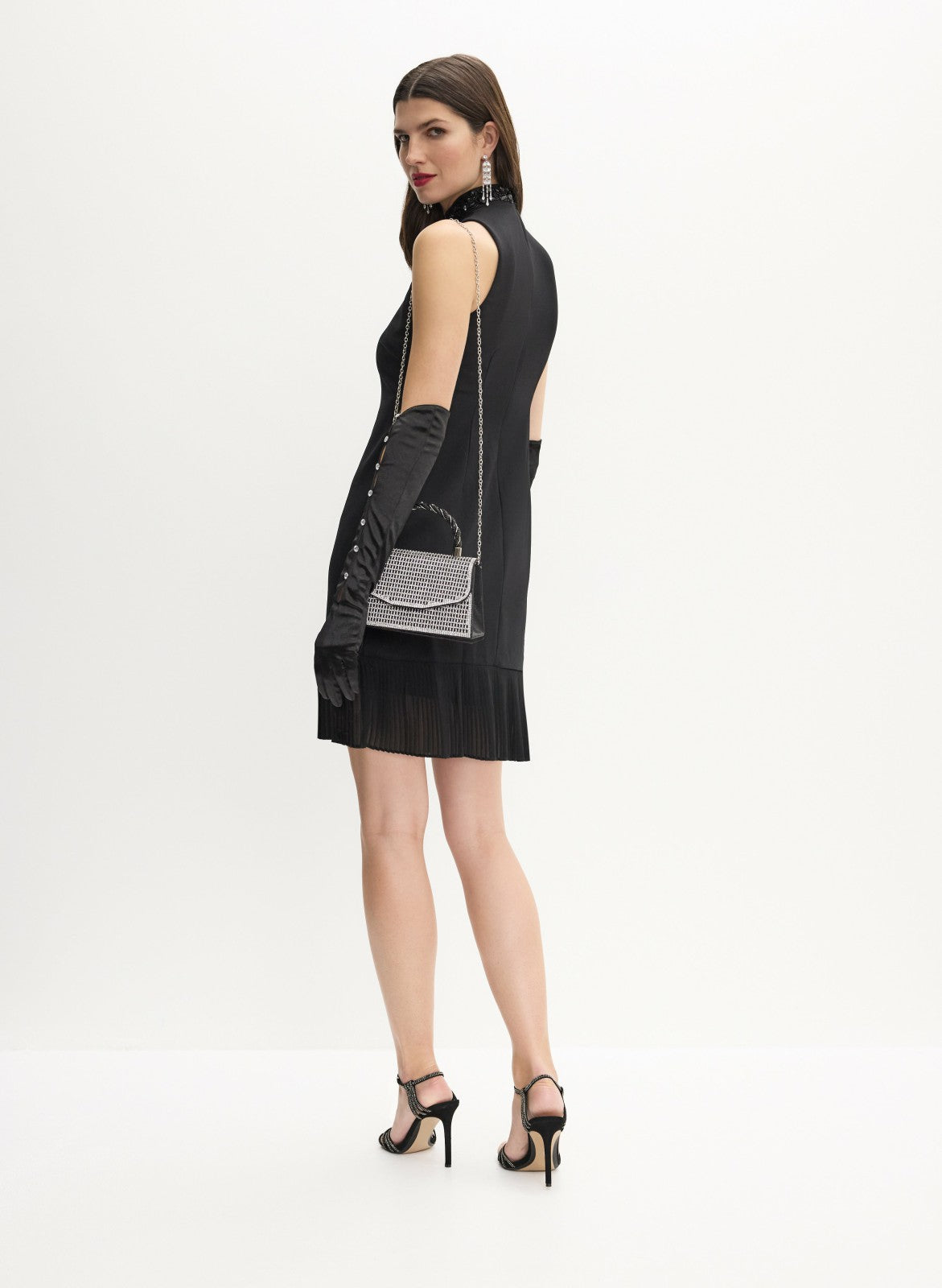 Women Sleeveless Crepe Dress Black | Melanie Lyne