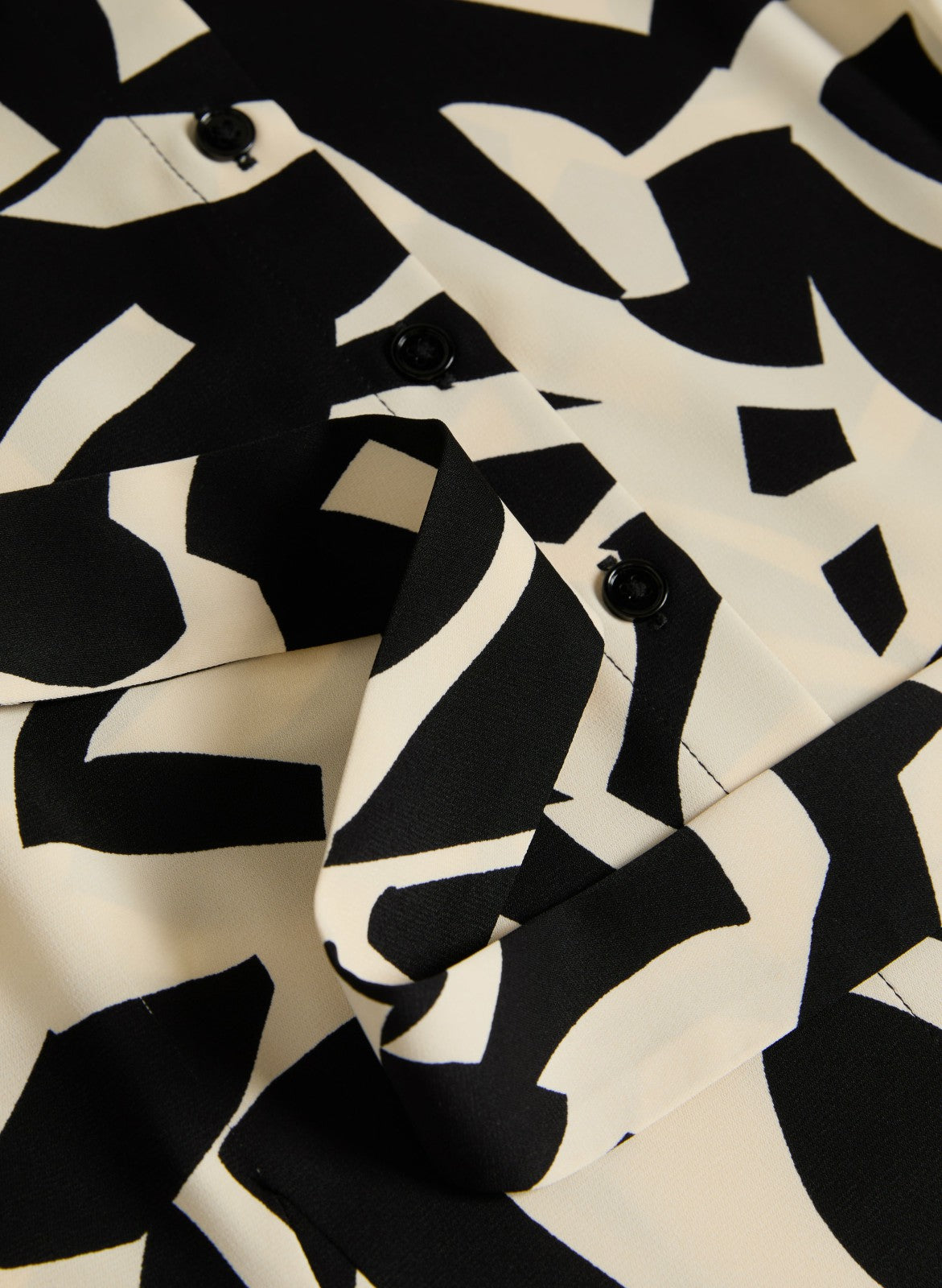 Women Geometric Print Shirt-Dress Black & White | Melanie Lyne