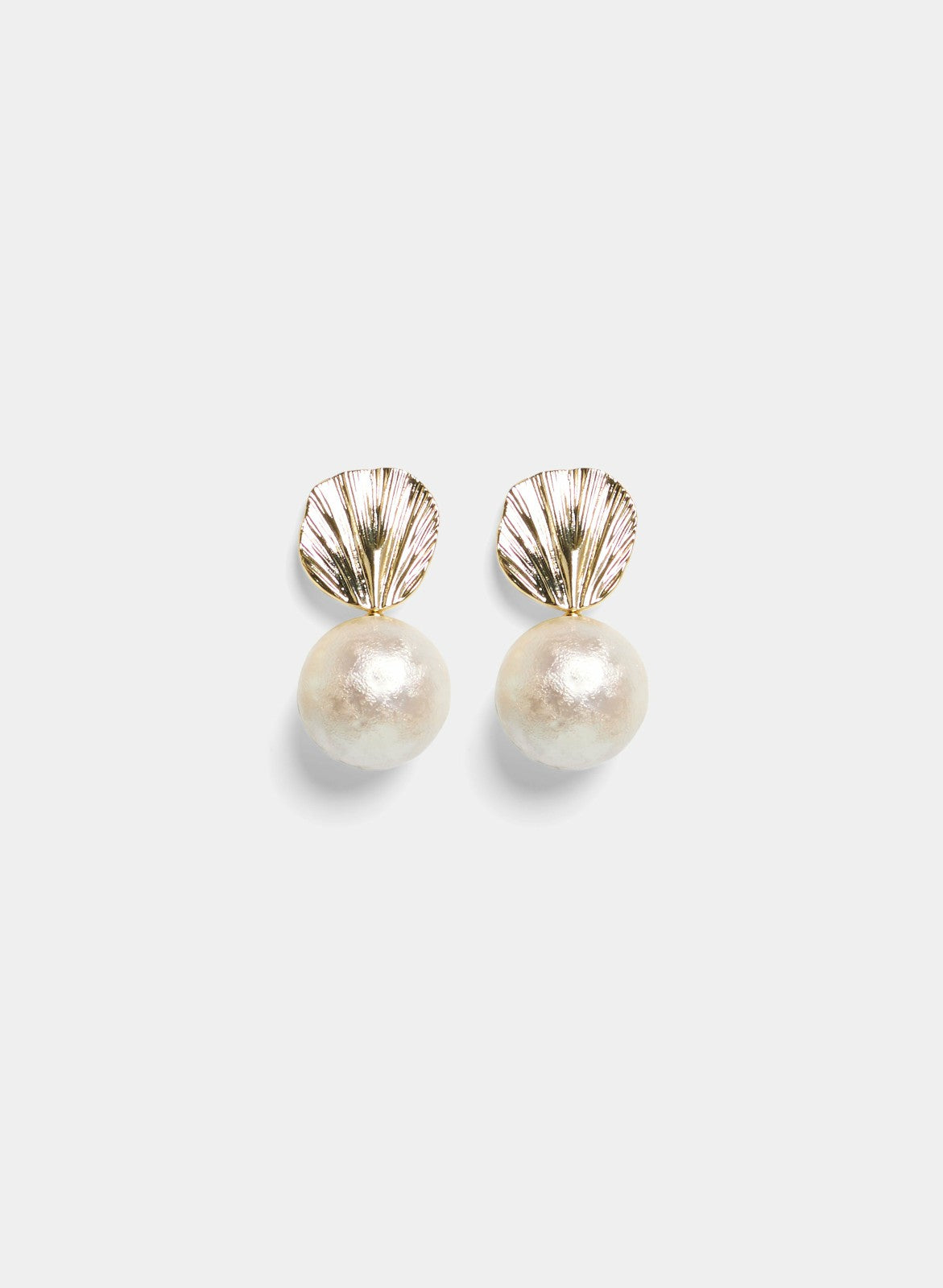 Women Shell & Pearl Drop Earrings Pearl | Melanie Lyne