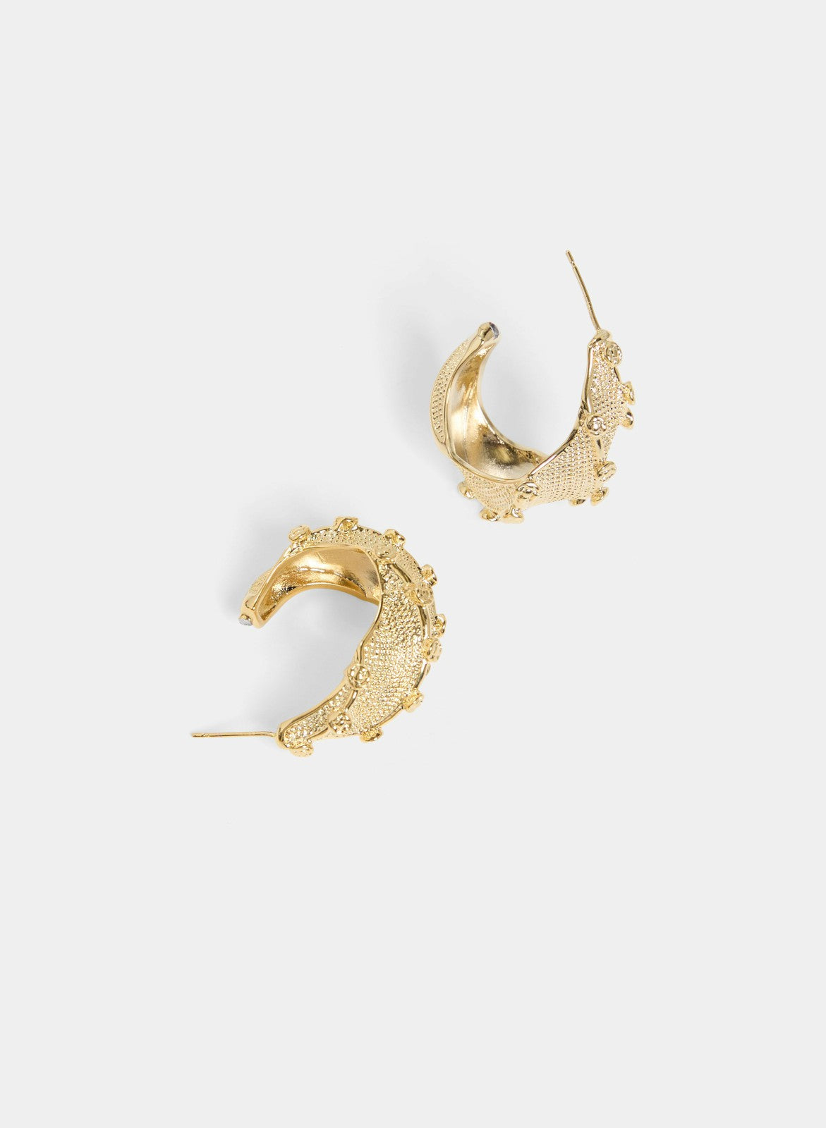 Women Textured Twisted Hoop Earrings Gold | Melanie Lyne