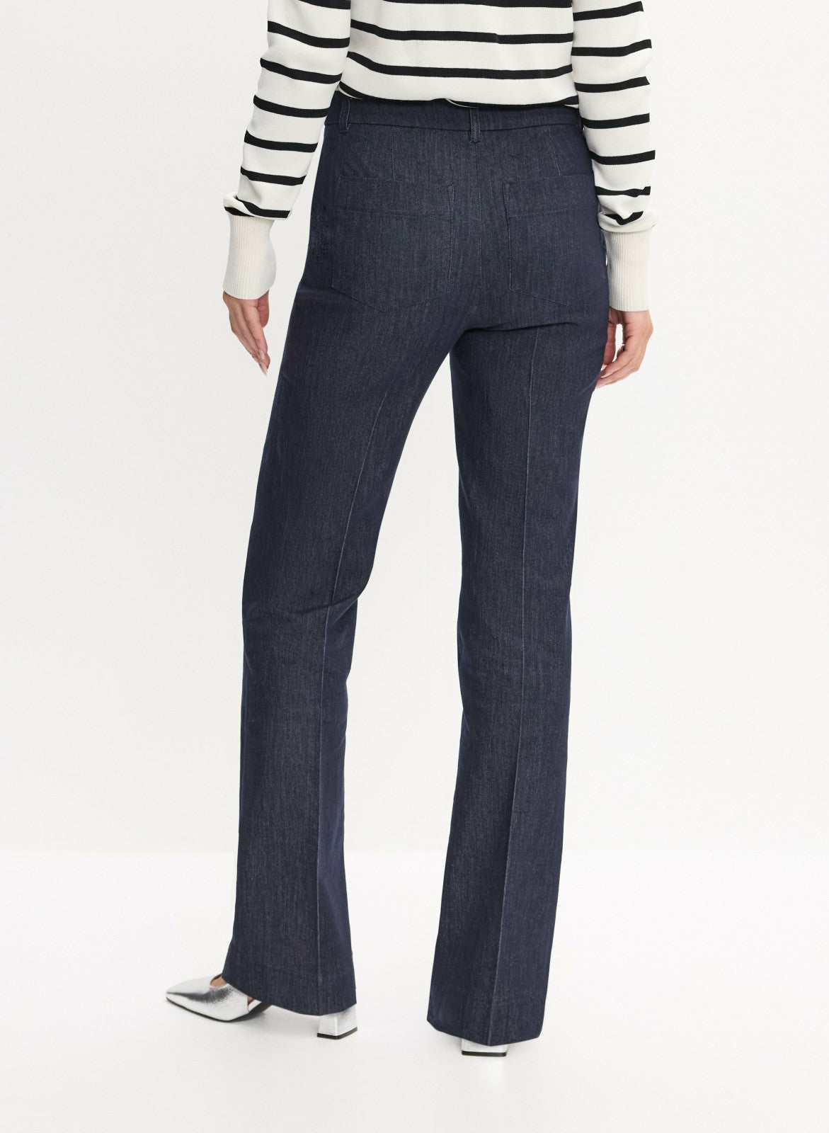 Women Flare-Leg Denim Pants Rinse Tint | Melanie Lyne