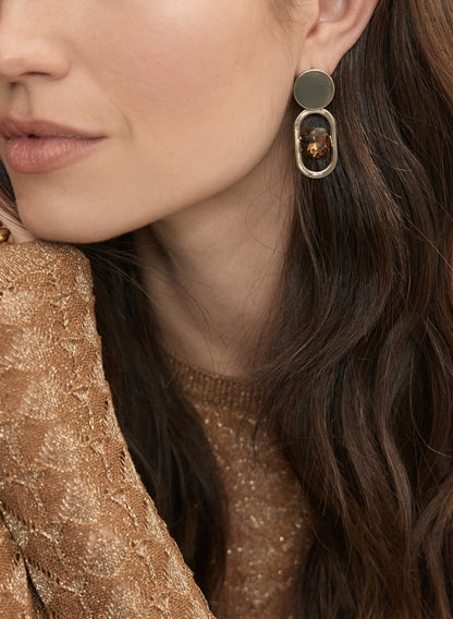 Women Faceted Stone Pendant Earrings Rust | Melanie Lyne