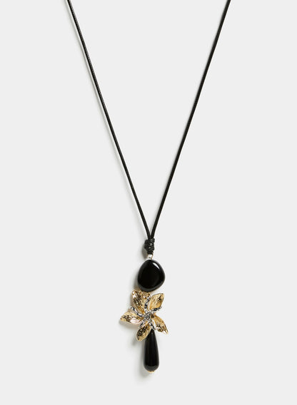 Women Beaded Floral Pendant Necklace Gold | Melanie Lyne