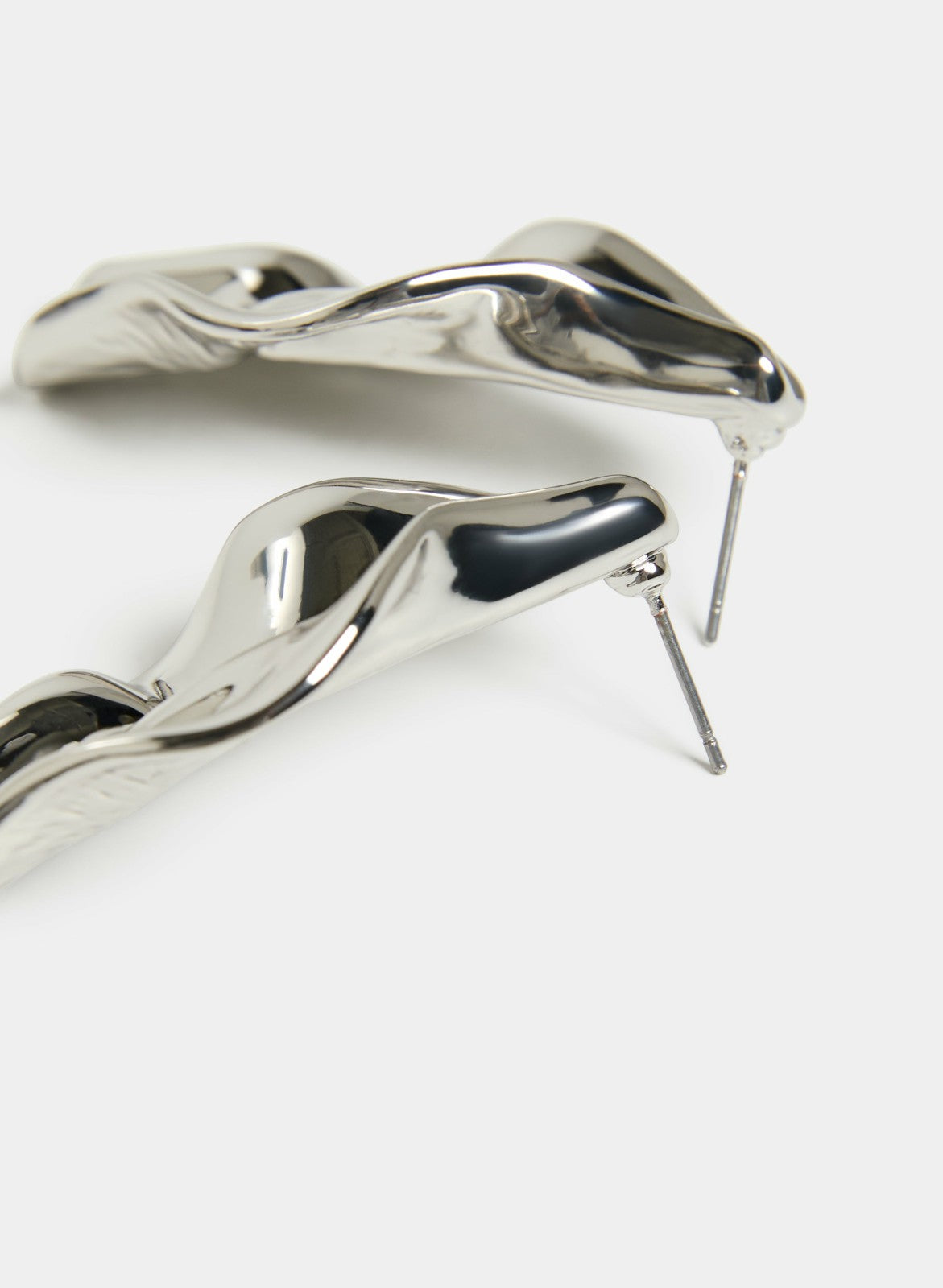 Women Folded Abstract Stud Earrings Silver | Melanie Lyne