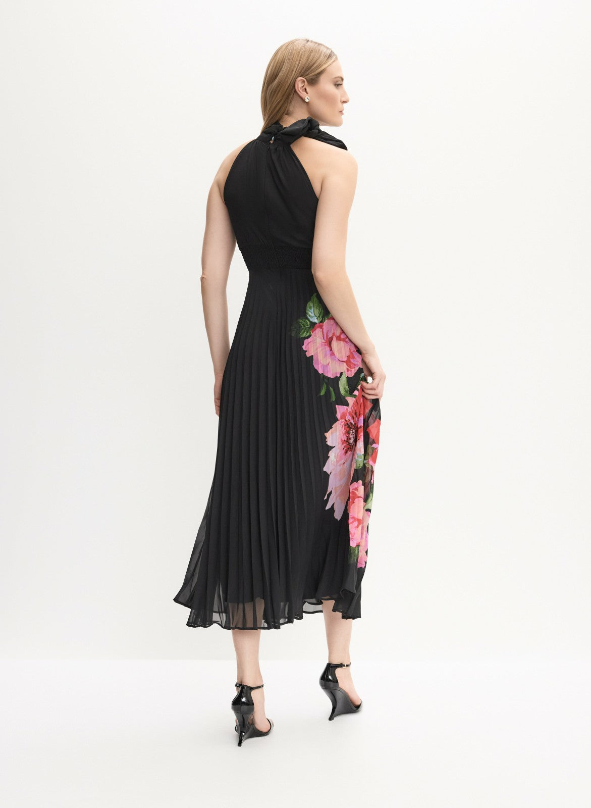 Women Floral Placement Print Halter Dress Black Pattern | Melanie Lyne