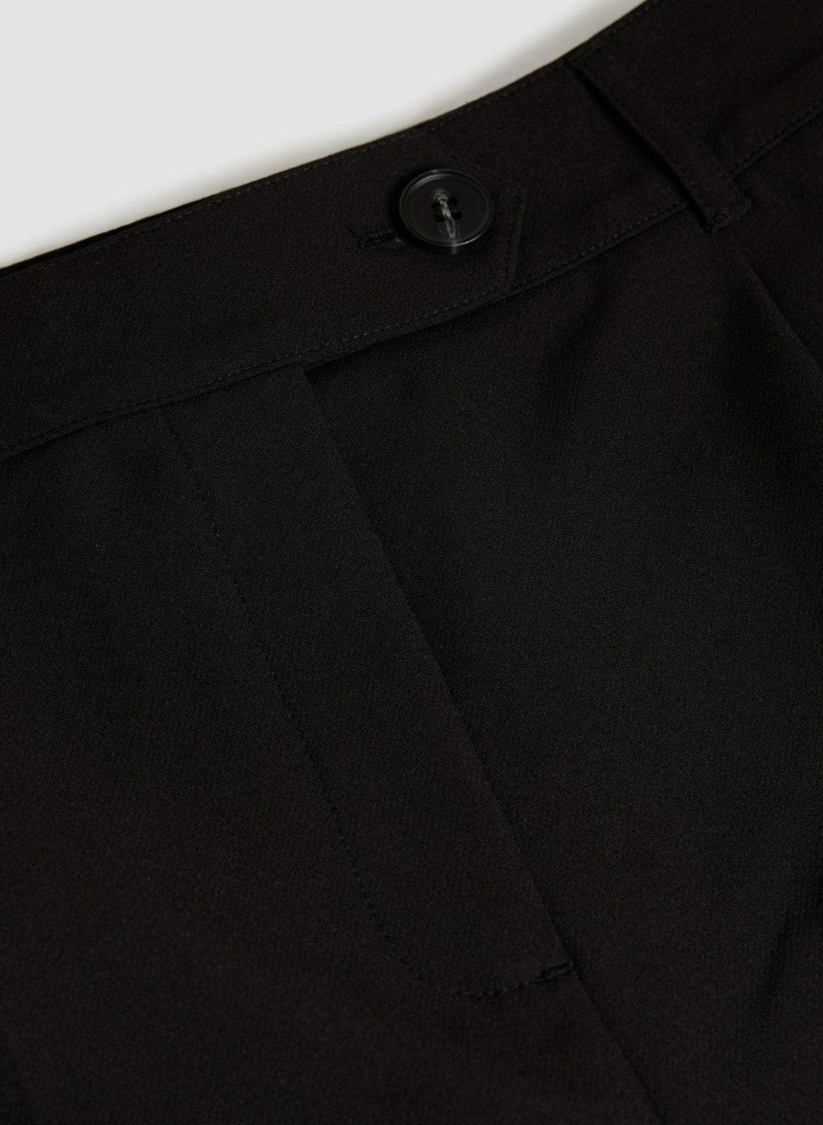 Women Pleated Cotton-Blend Shorts Black | Melanie Lyne