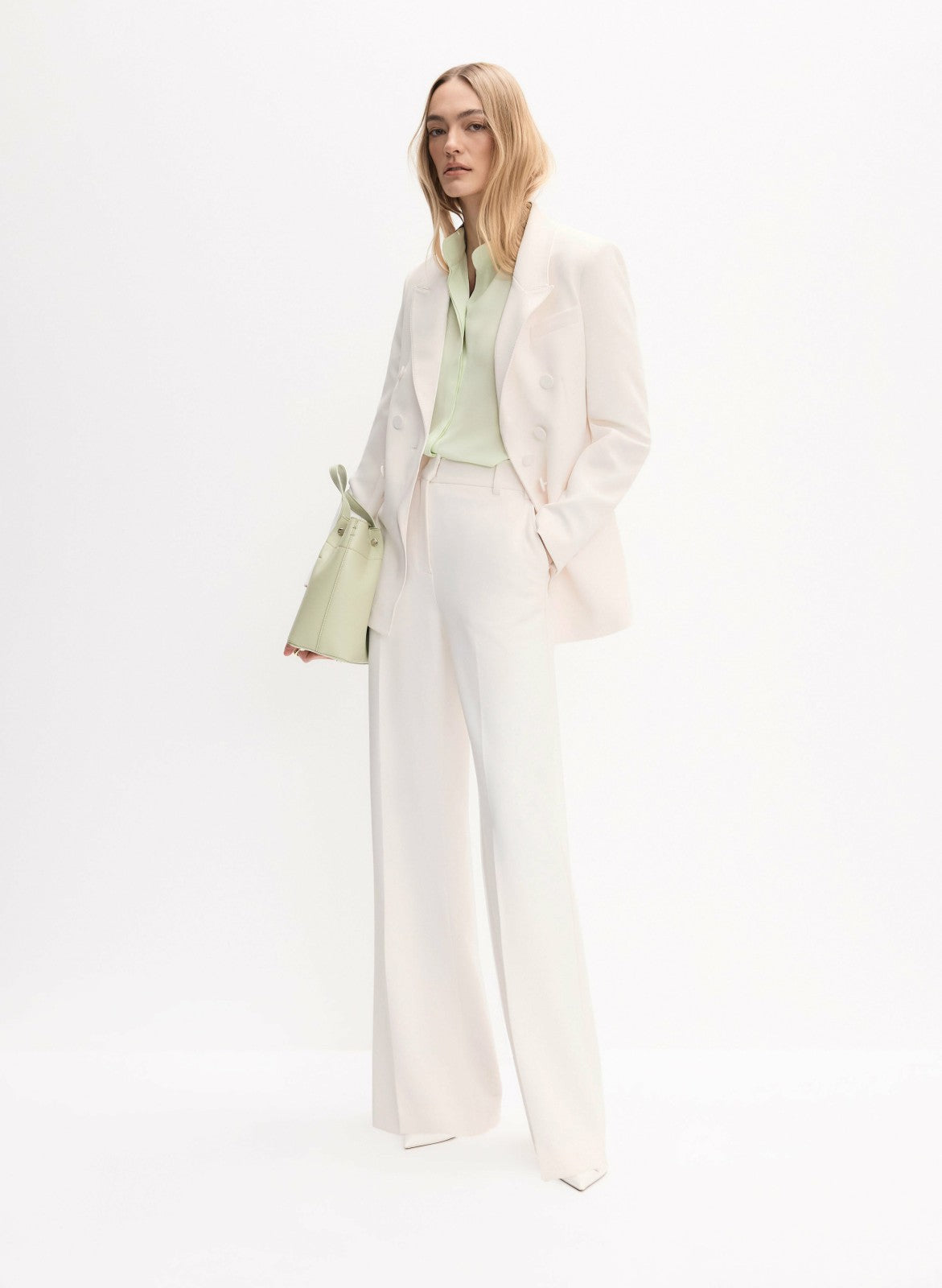 Women Crepe Peaked Lapel Jacket Ivory | Melanie Lyne