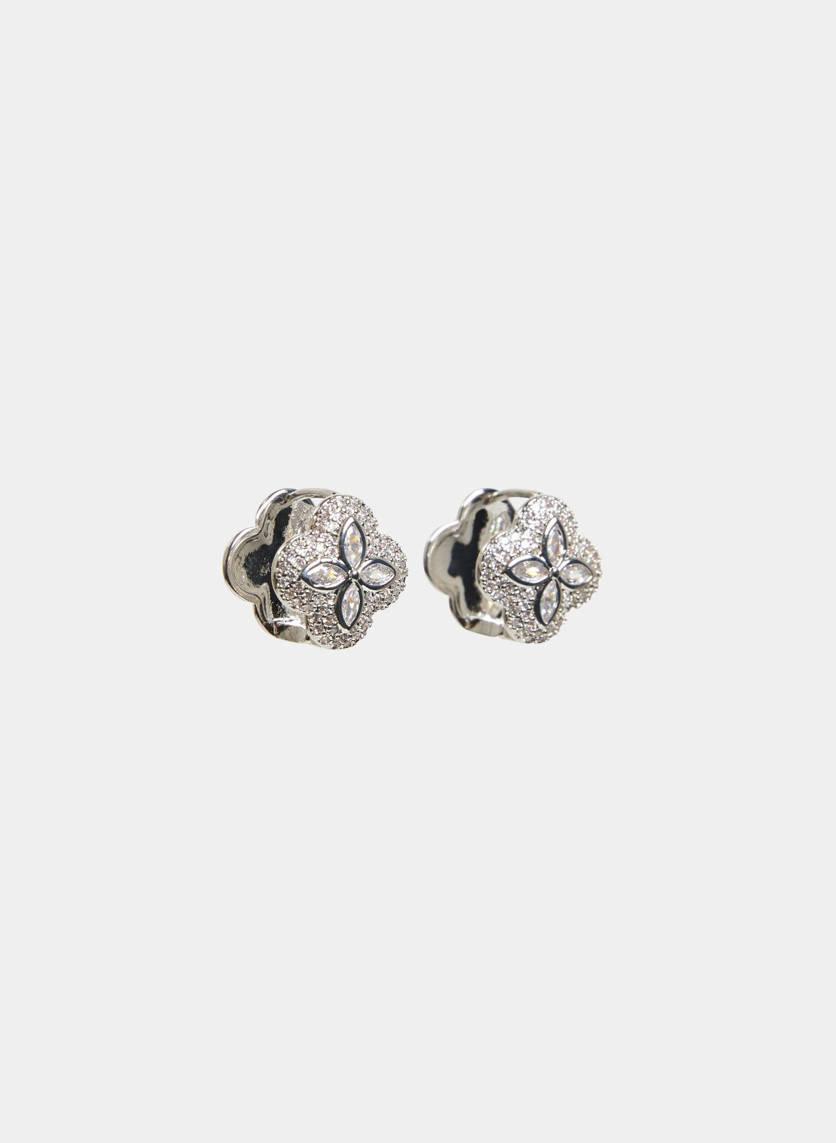 Women Floral Stud Earrings Silver | Melanie Lyne