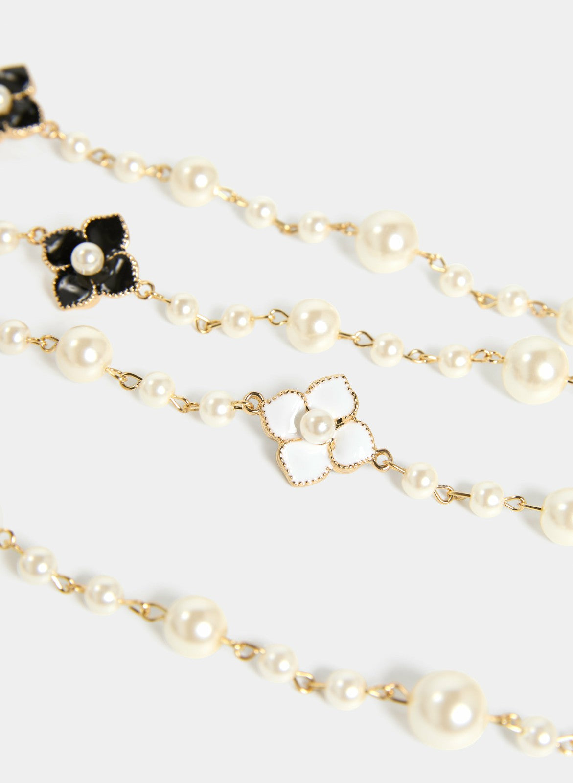 Women Pearl & Floral Necklace Pearl | Melanie Lyne