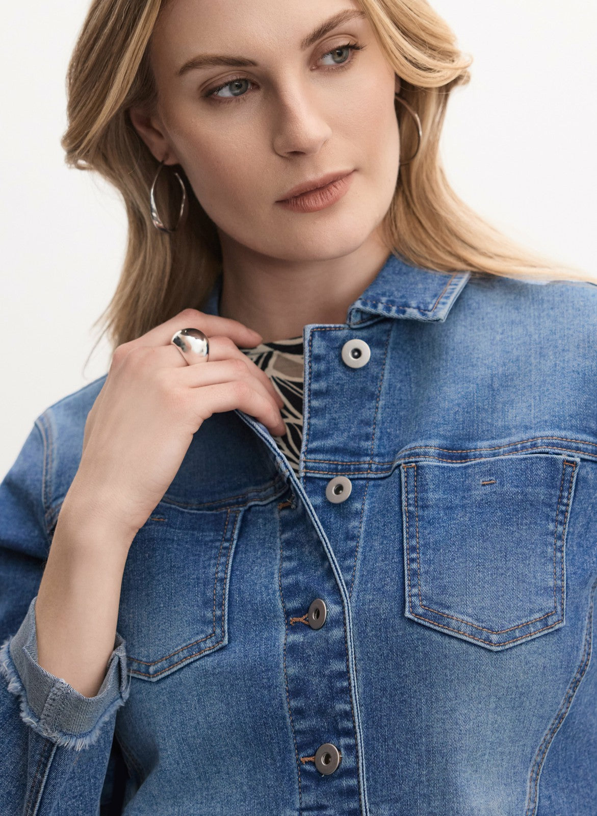 Women Frayed Denim Jacket Medium Blue | Melanie Lyne