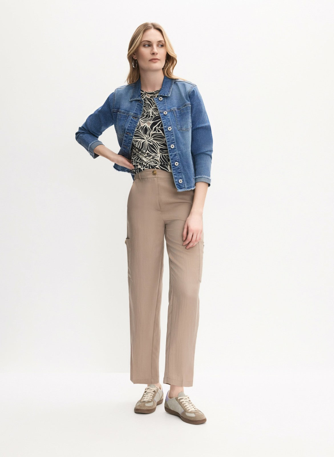 Women Frayed Denim Jacket Medium Blue | Melanie Lyne