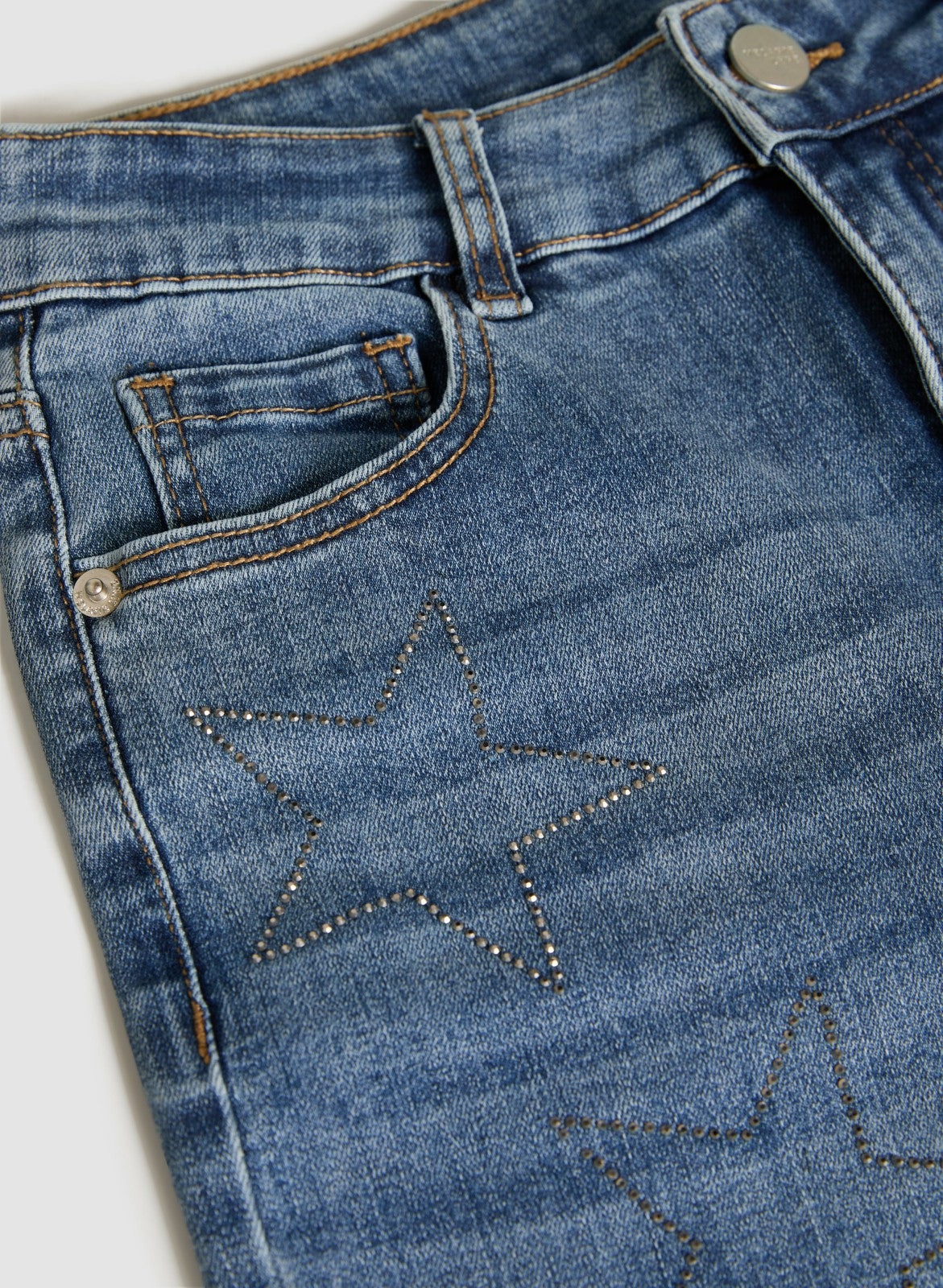 Women Rhinestone Star Embellished Denim Capris Medium Blue | Melanie Lyne
