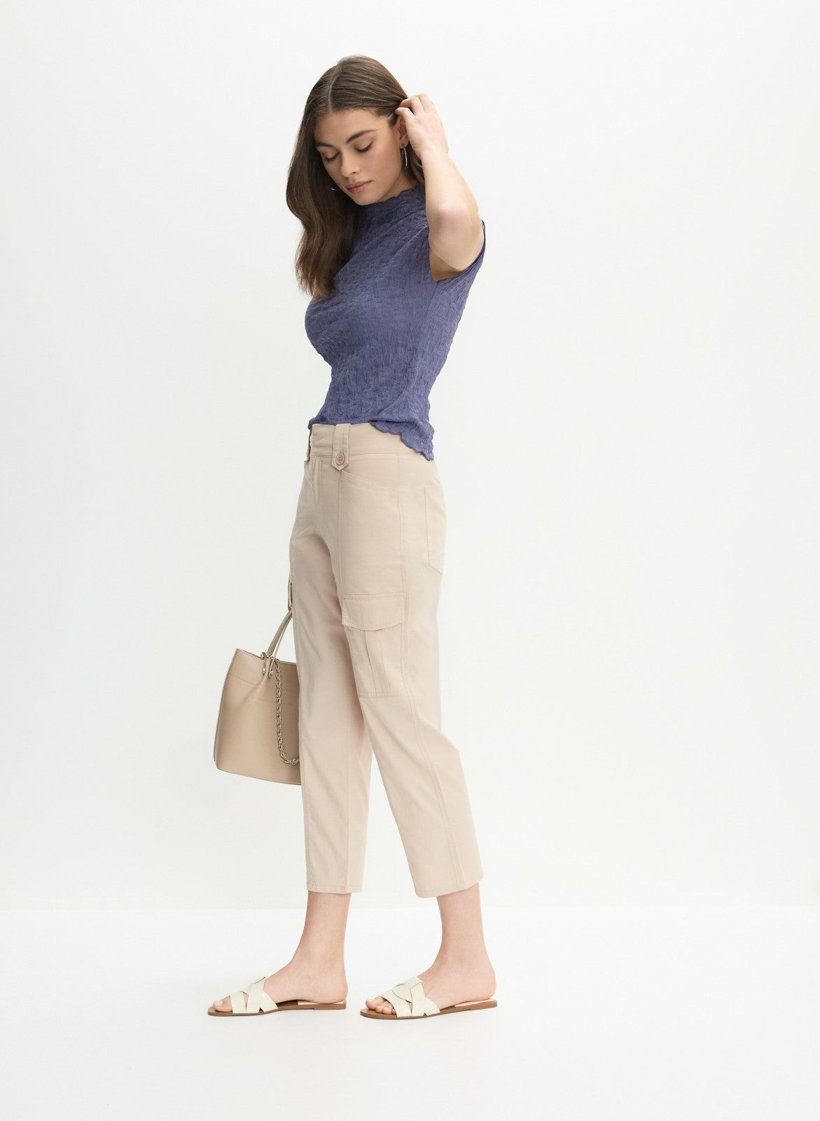 Women Stretch-Cotton Cargo Capris Champagne | Melanie Lyne