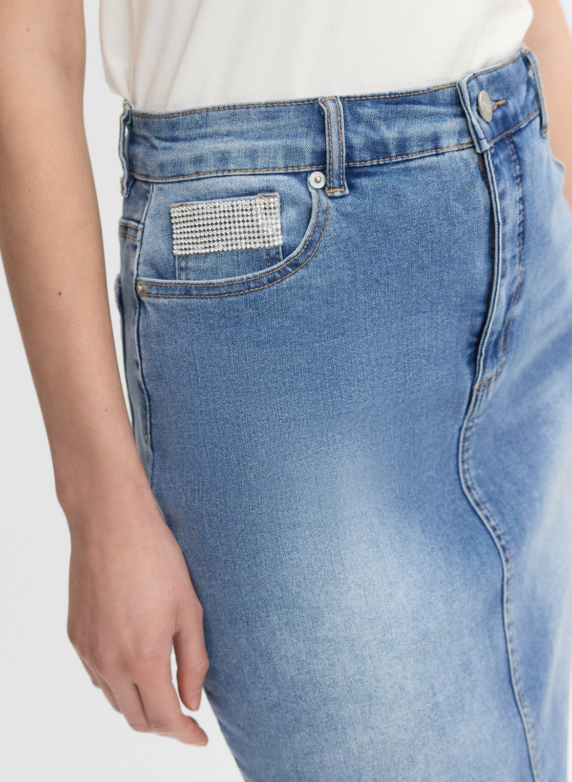 Women Embellished Denim Pencil Skirt Light Blue | Melanie Lyne