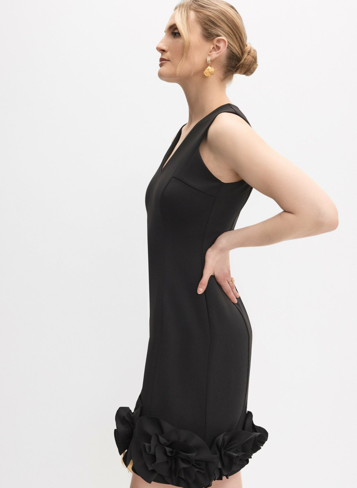 Women Floral Appliqué Dress Black | Melanie Lyne