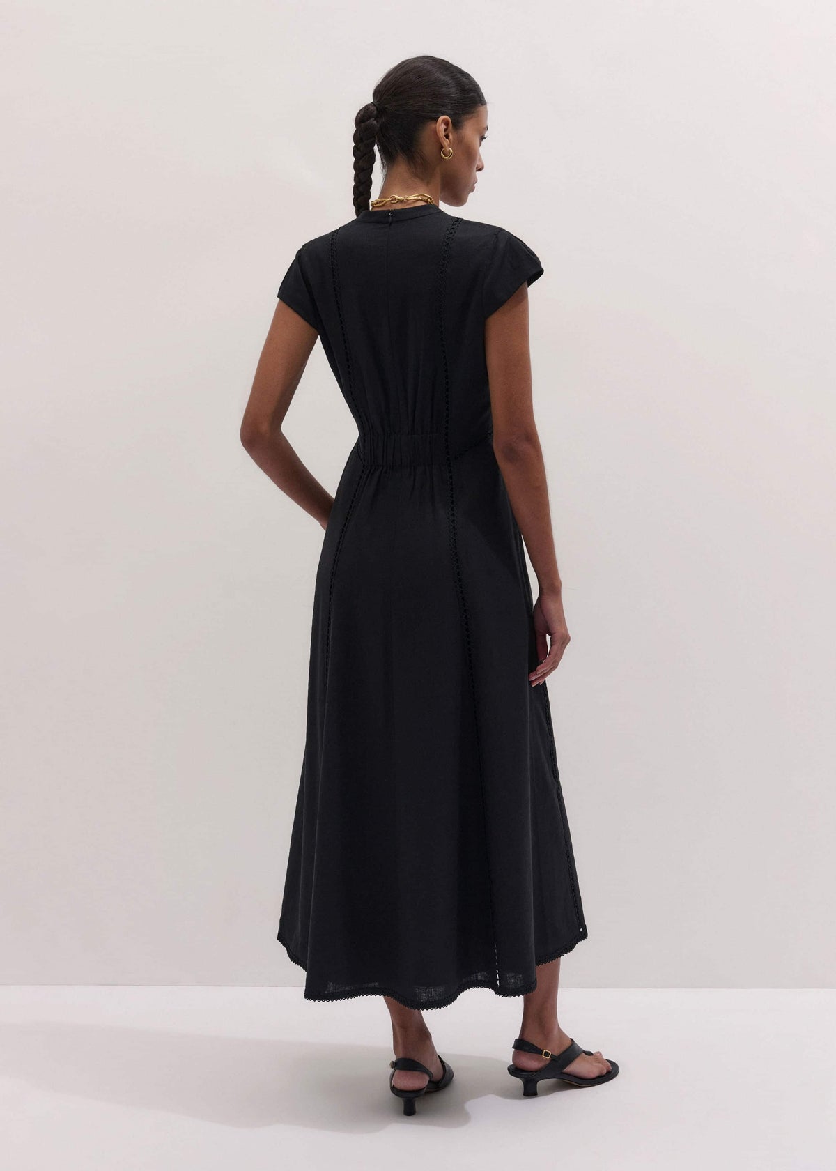 ME+EM Black Crease-Less Linen Embroidered Maxi Dress