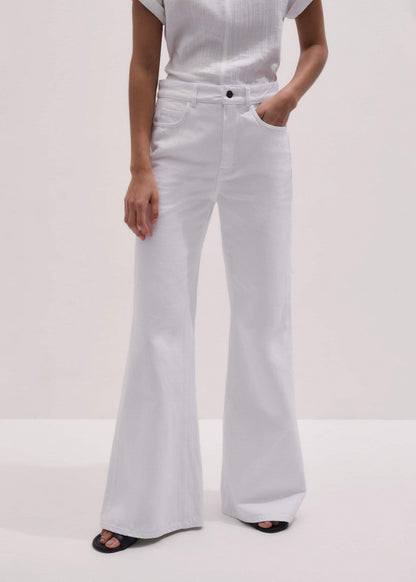 ME+EM White Leg Elongator Jean