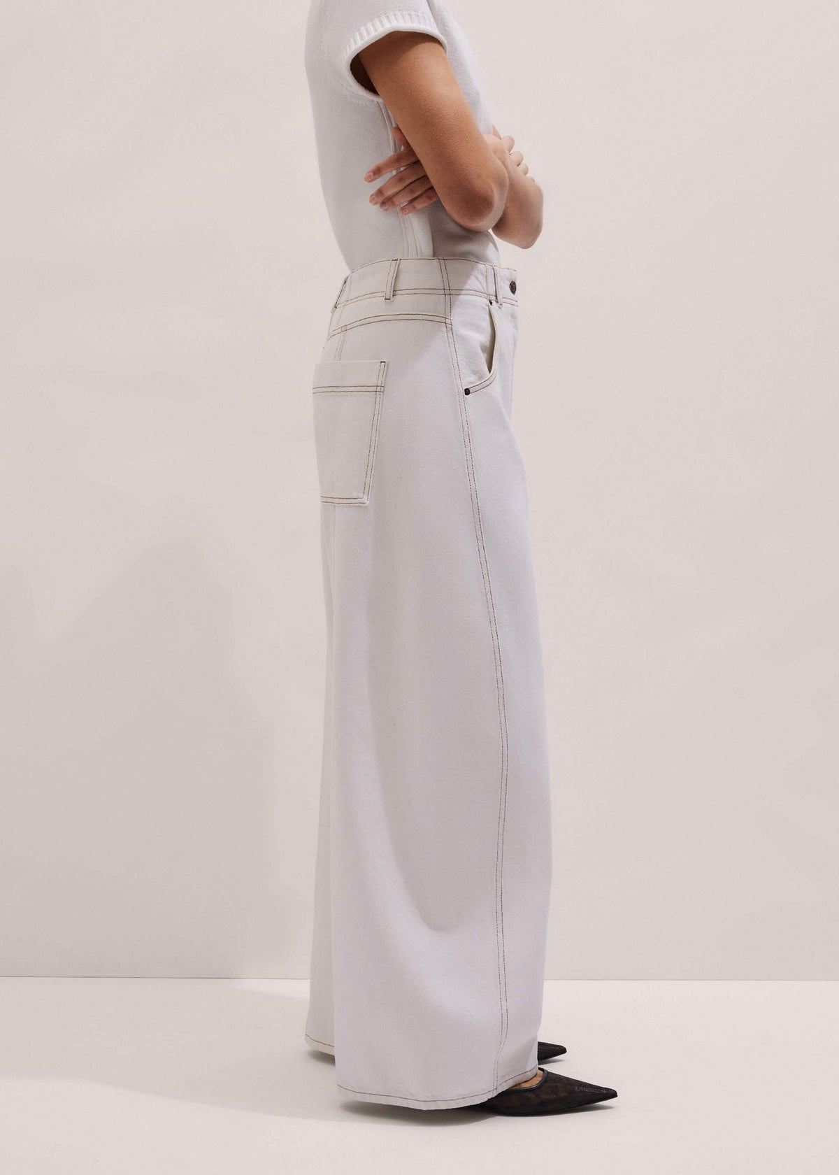 ME+EM White Relaxed Engineered Jean