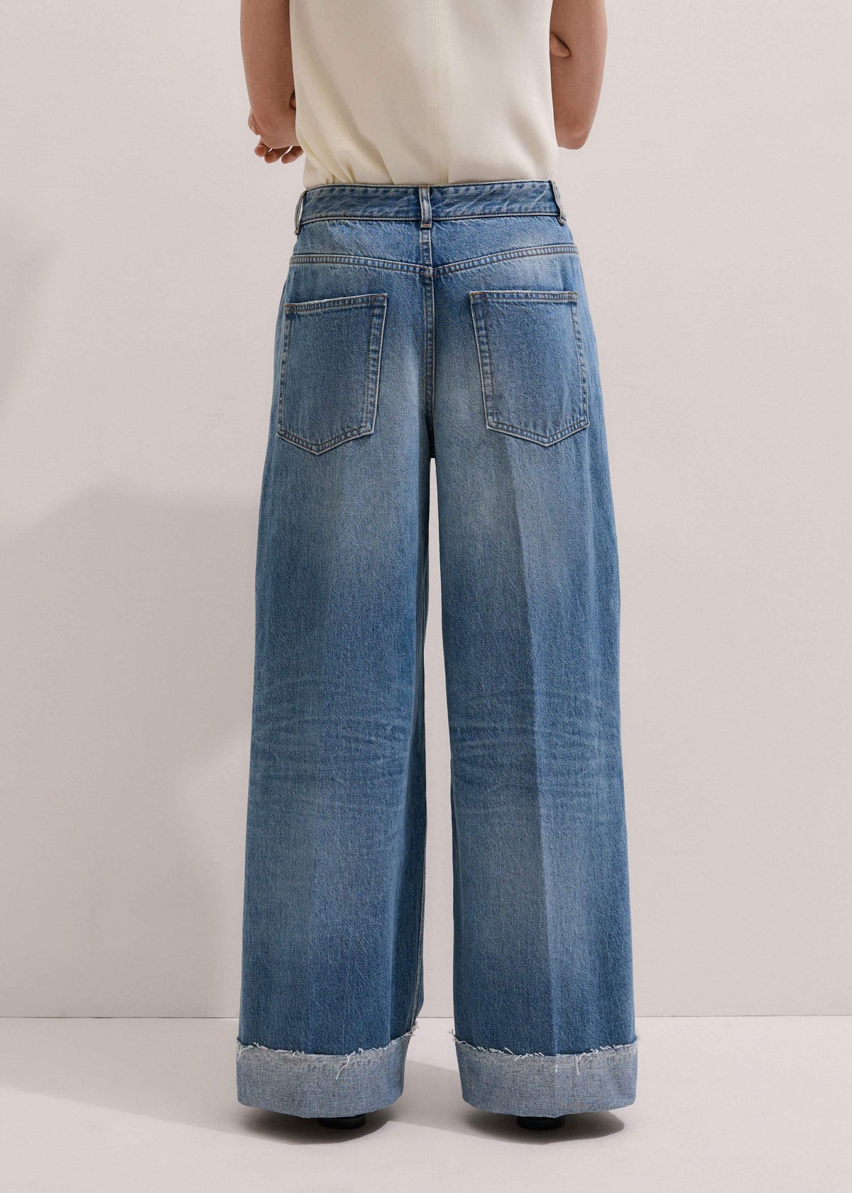 ME+EM Mid Blue Straight Ankle Grazer Jean