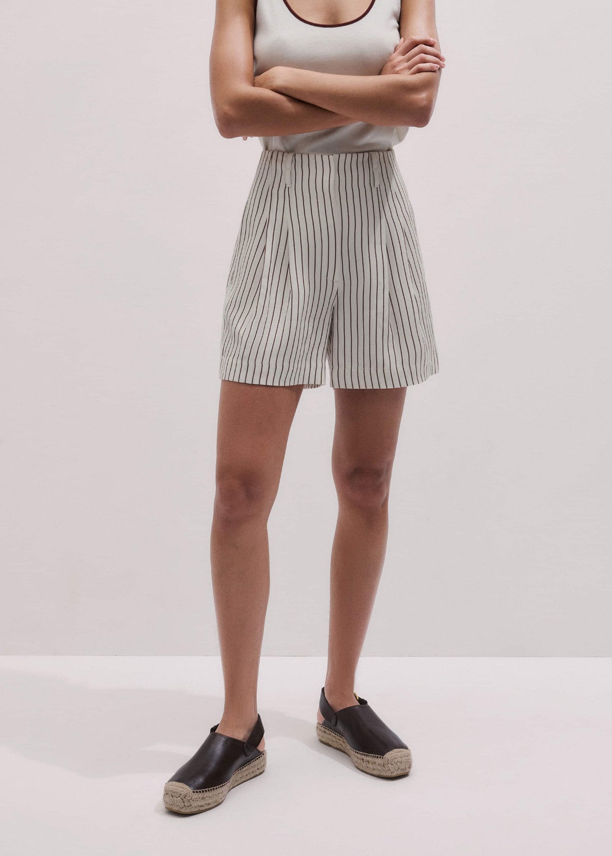 ME+EM Ivory Tailored Pleat Short