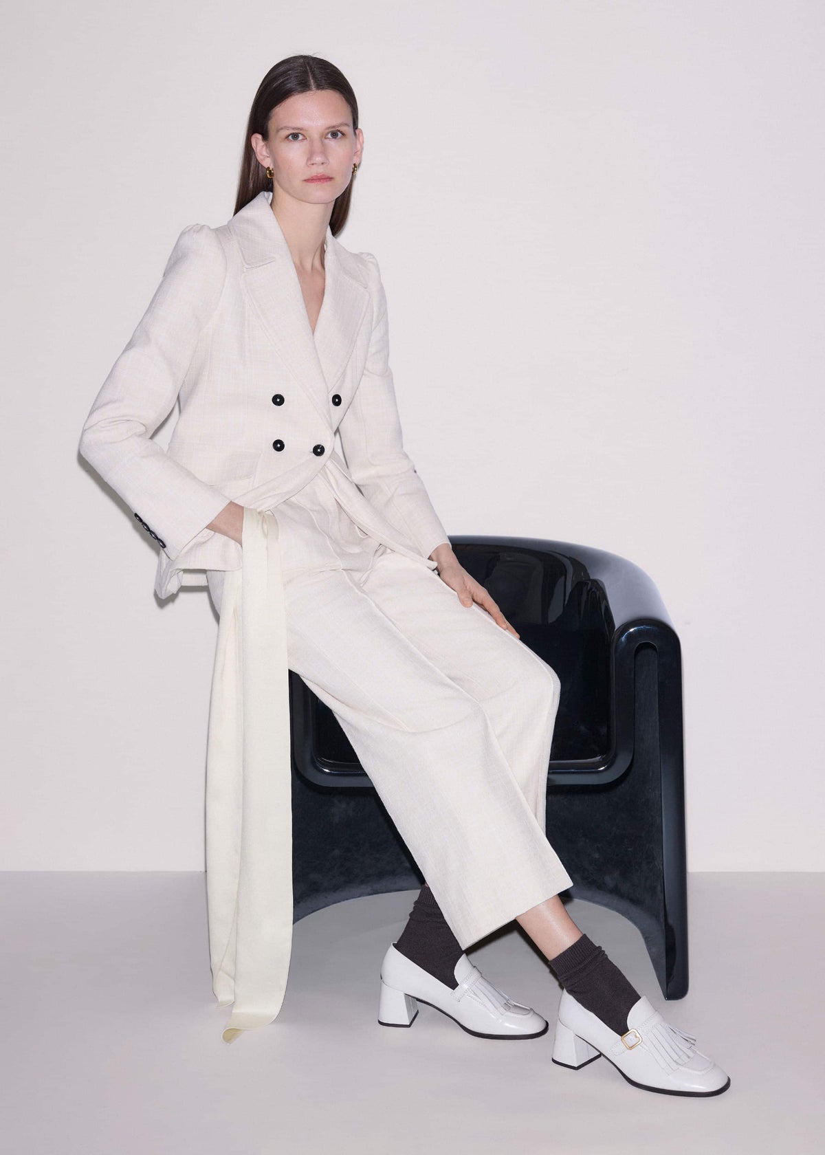ME+EM Ivory Textured Straight Crop Pant