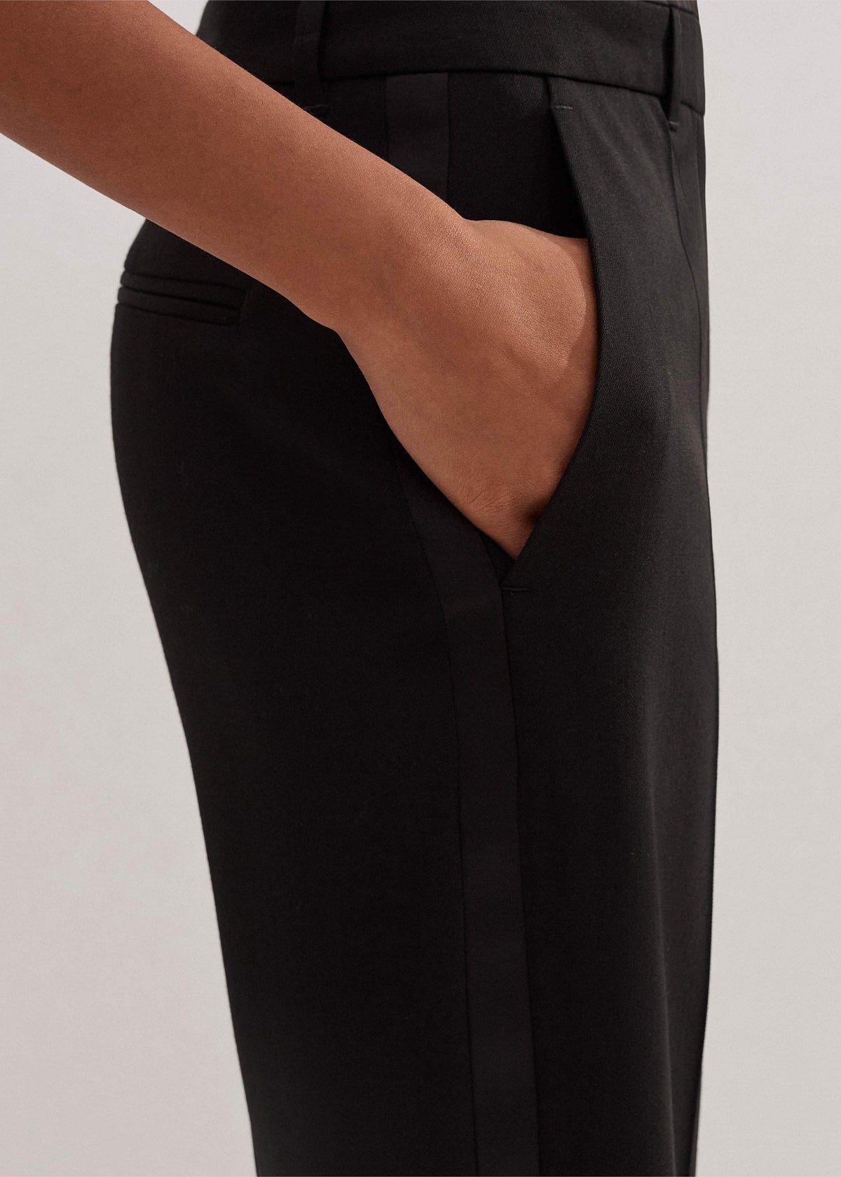 ME+EM Black Slim Crop Forever Tux Pant | Woven Pants