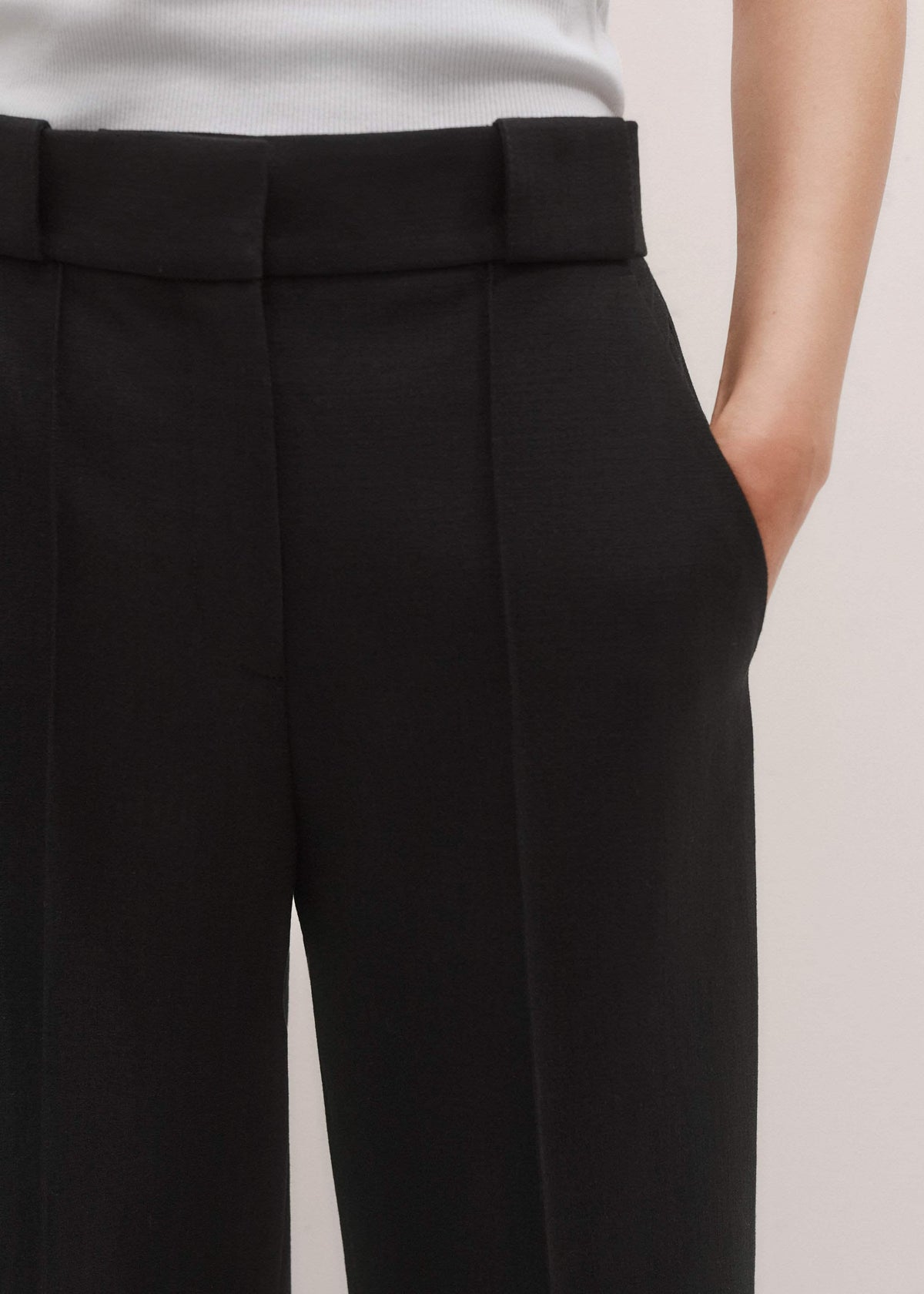 ME+EM Black Straight Crop Pant
