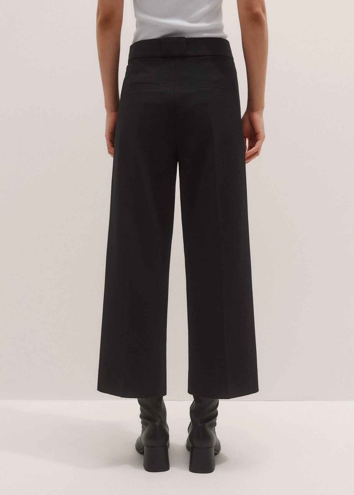 ME+EM Black Straight Crop Pant