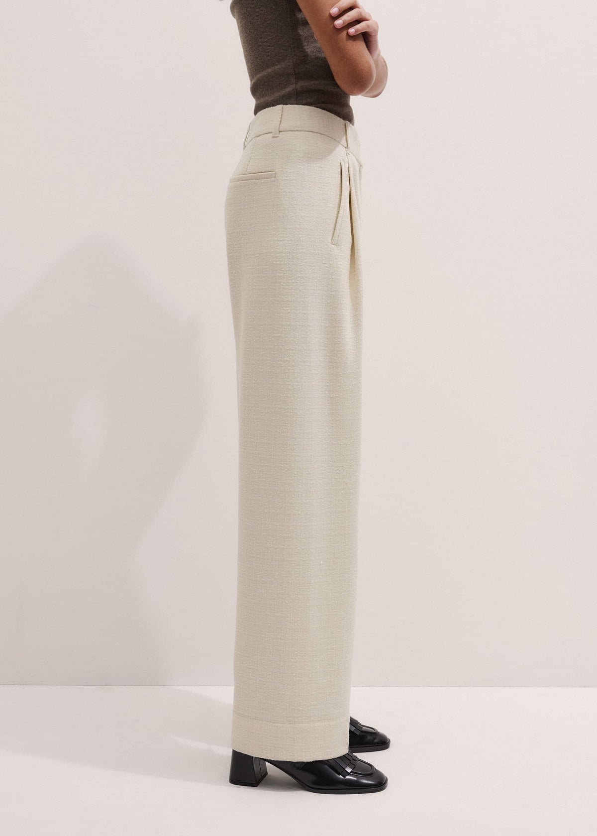 ME+EM Ivory Clever Tapered Pant