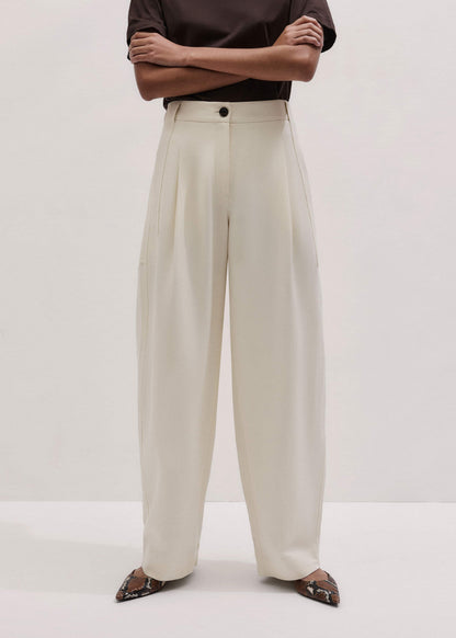 ME+EM Chalk Extreme Taper Pant