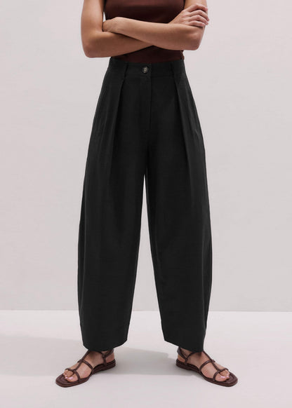 ME+EM Black Extreme Taper Pant
