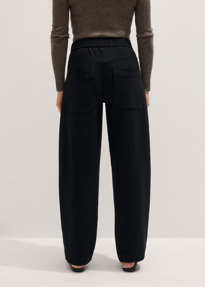 ME+EM Black Luxe Travel Tailoring Barrel-Leg Pant