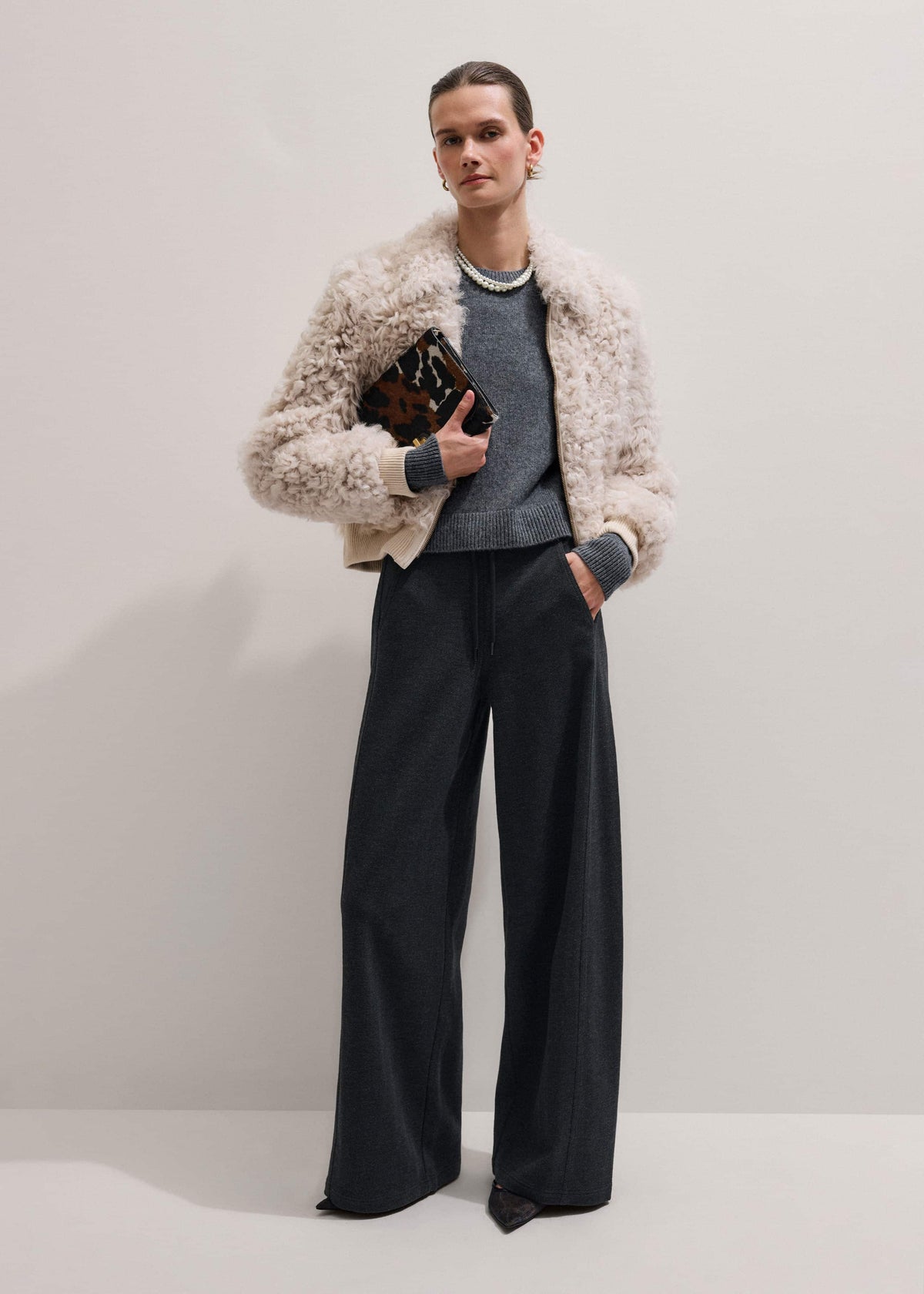 ME+EM Gray Herringbone Barrel-Leg Pant