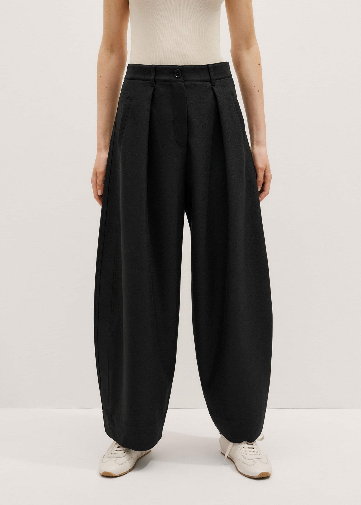 ME+EM Black Barrel Leg Pant
