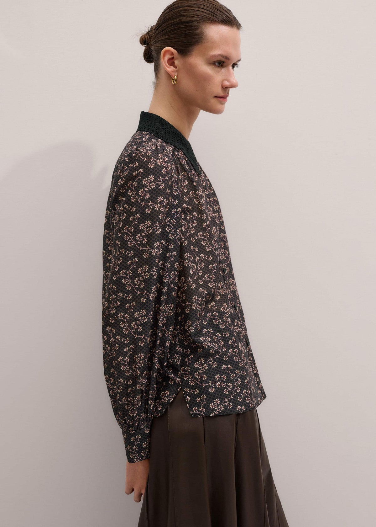 ME+EM Black Scallop Daisy Print Feature Collar Blouse
