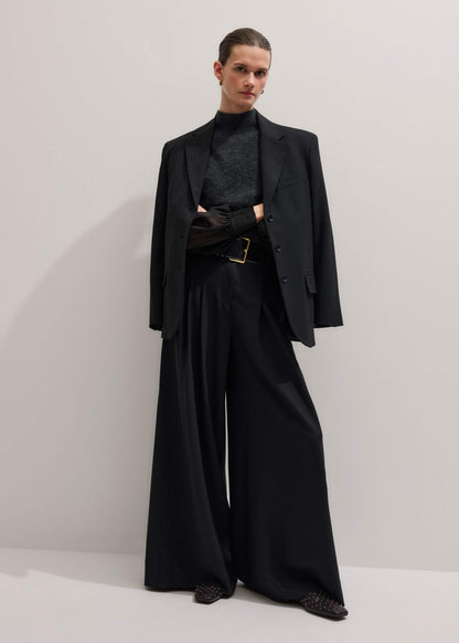 ME+EM Black Balloon Sleeve Slim Layering Top