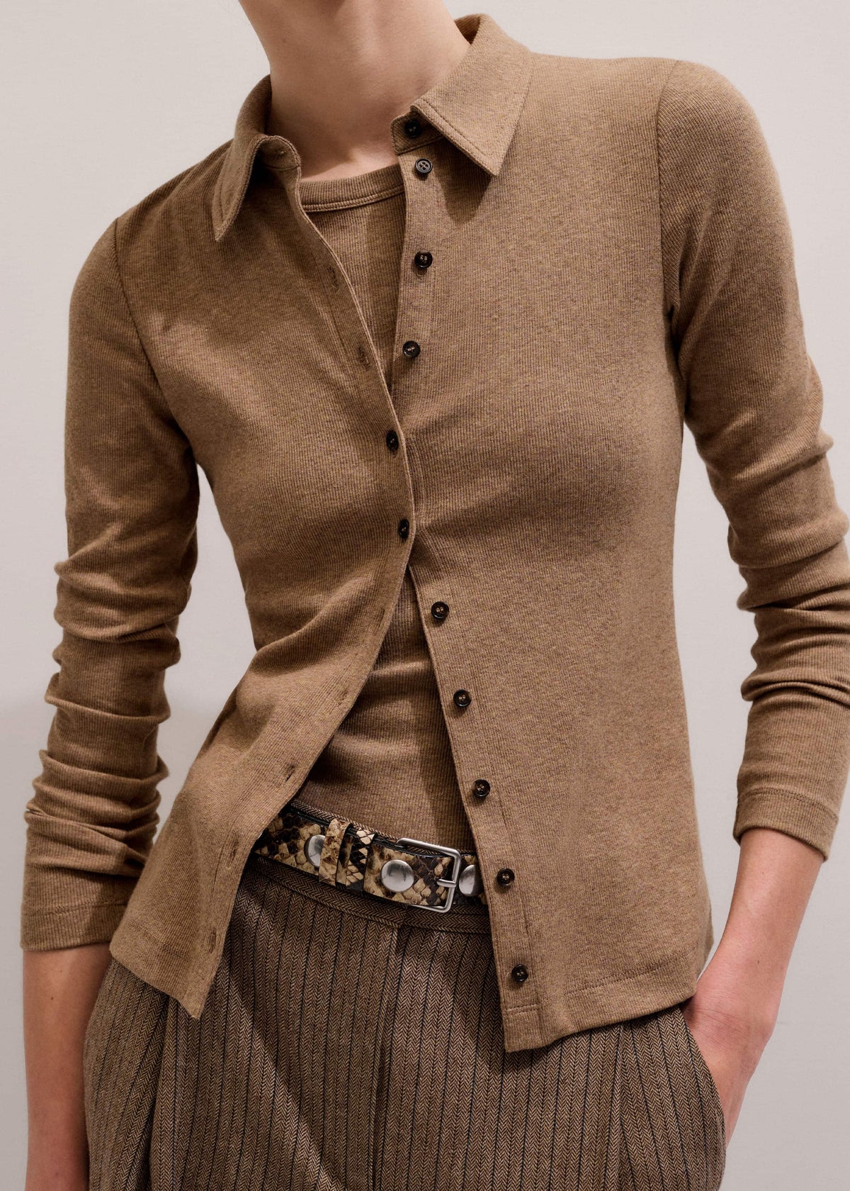ME+EM Brown Ultimate Rib Shirt