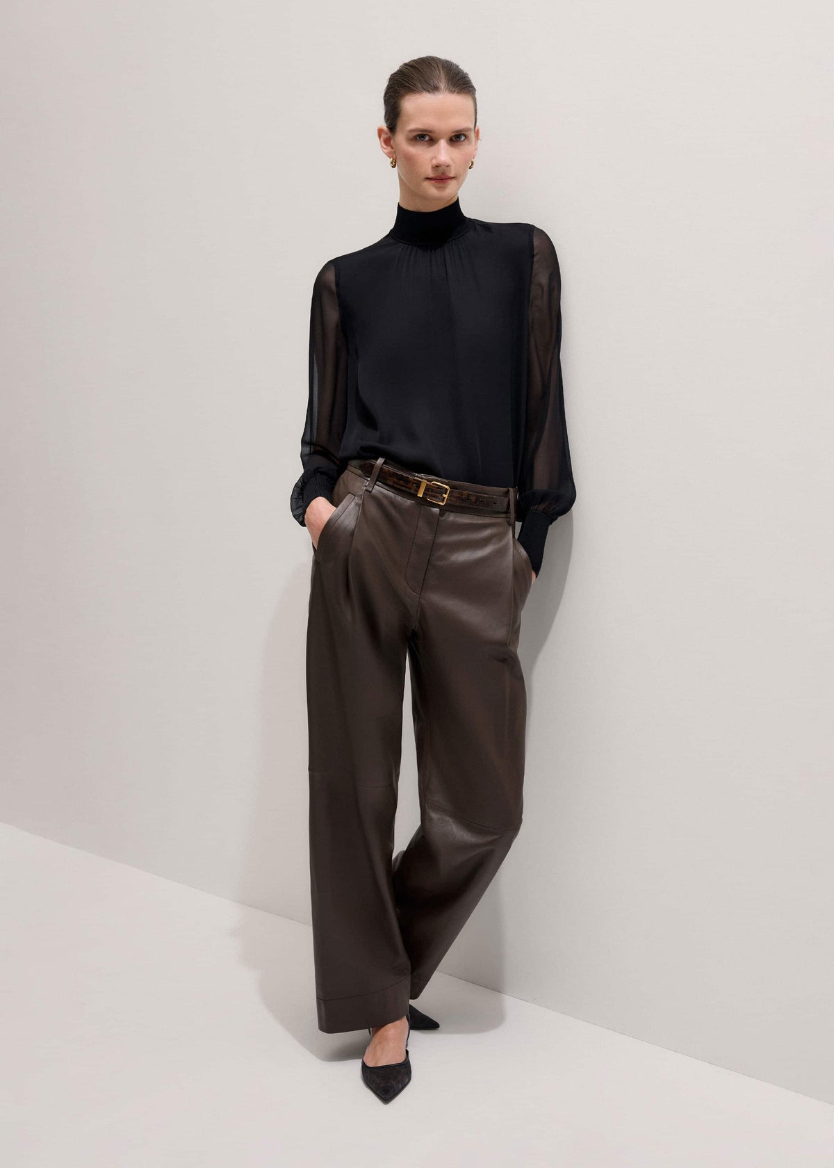 ME+EM Black Silk Chic Rib Straight Blouse