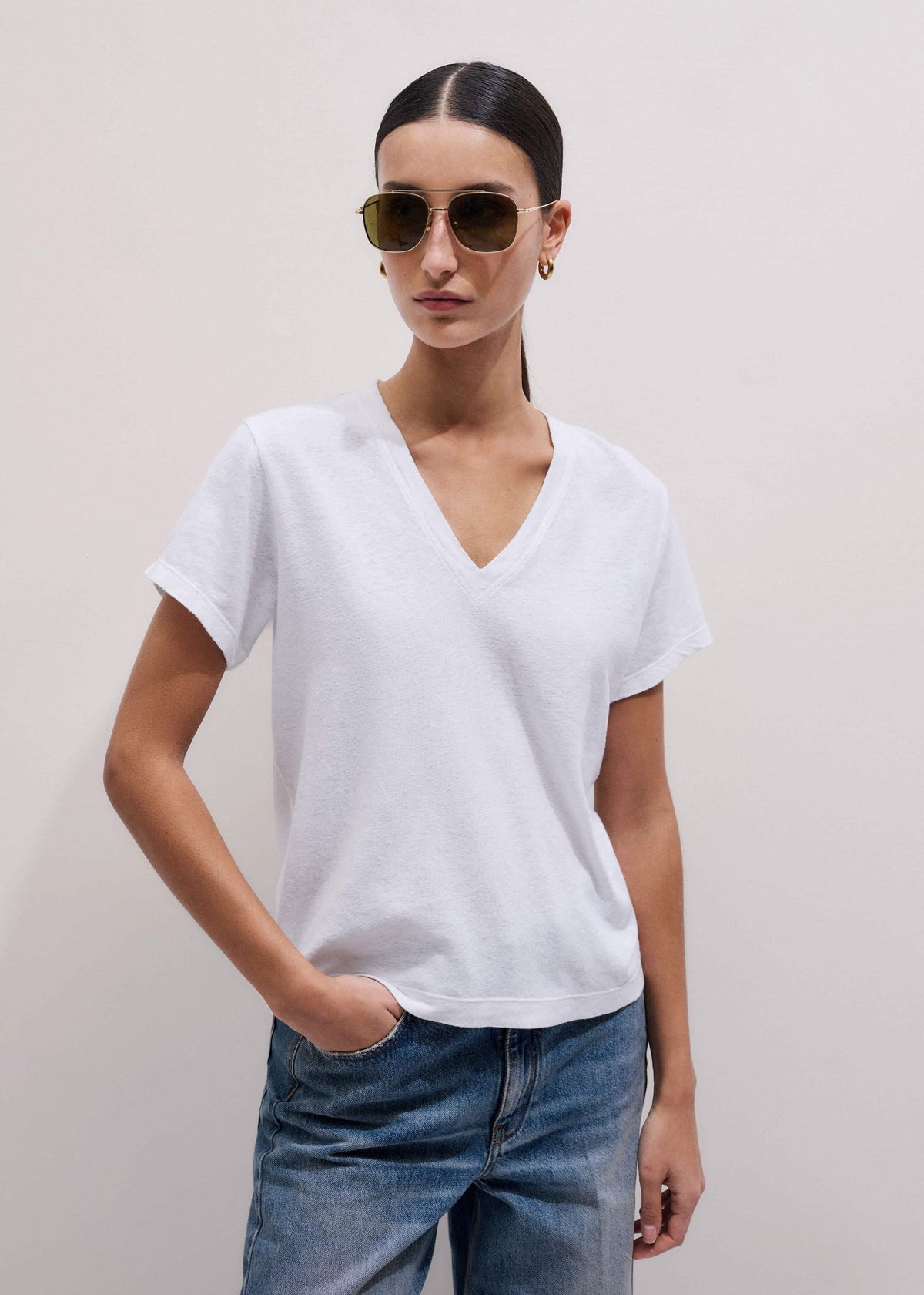 ME+EM White Soft Washed V-Neck Tee