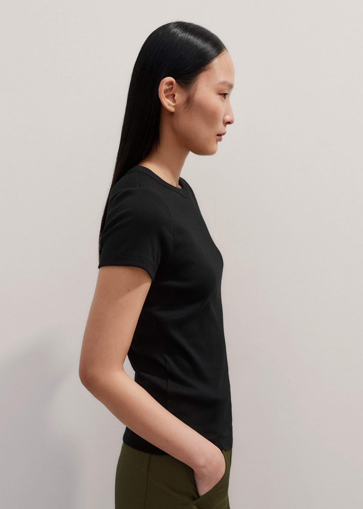 ME+EM Black Ultimate Fitted Rib Crew Neck Tee