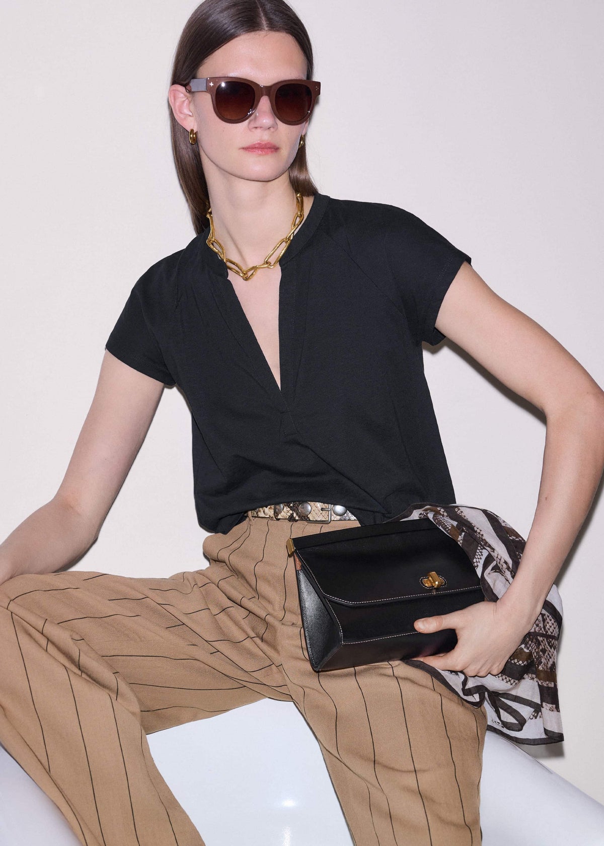 ME+EM Black Open Placket Swing Top